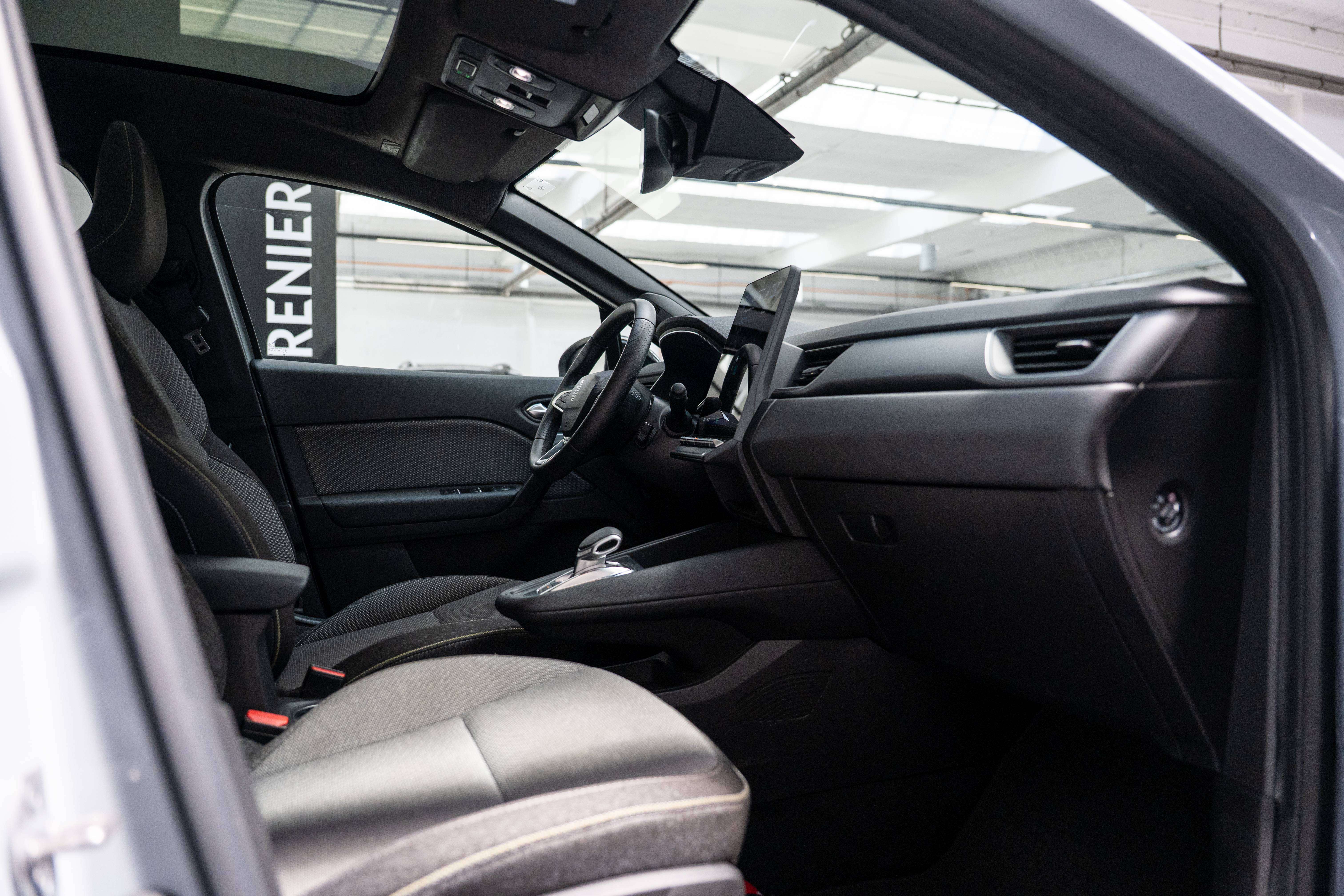 Renault Symbioz 1.6 Hybrid Techno - Toit panoramique - Garantie 12 mois