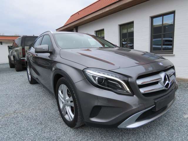 Mercedes-Benz GLA 200 GLA 200 d