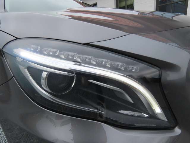 Mercedes-Benz GLA 200 GLA 200 d