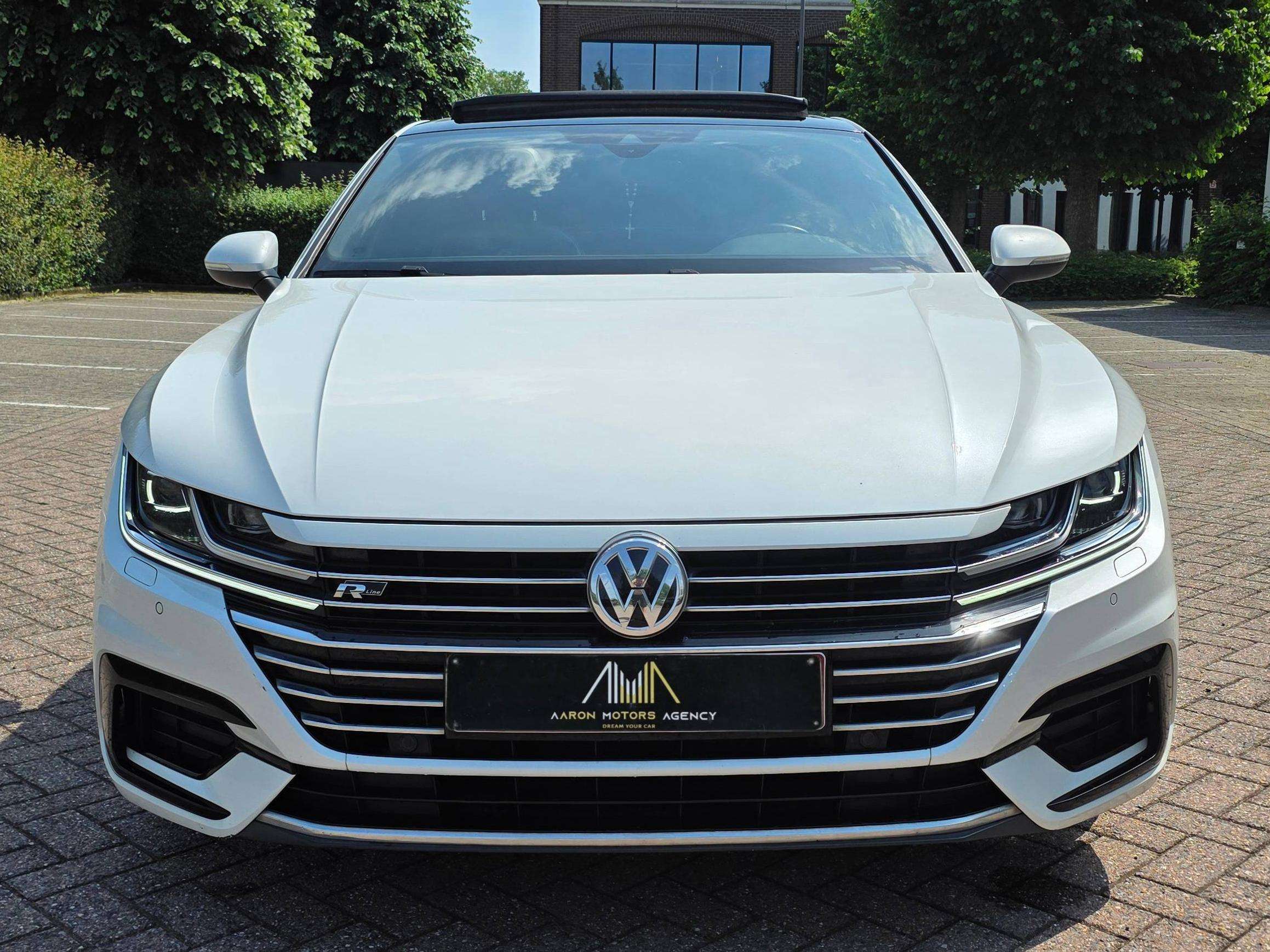 Volkswagen Arteon Arteon 2.0 R-Line DSG / FULL OPTIONS / EURO6C