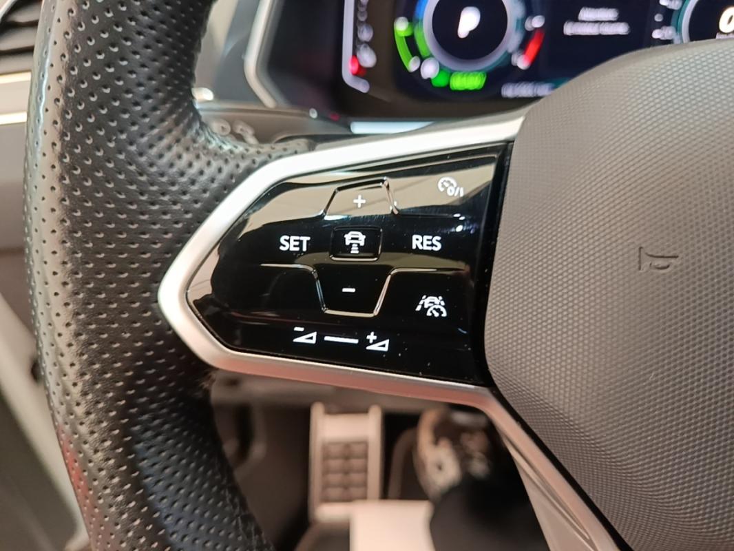 Volkswagen Tiguan II 1.4 eHybrid 245 DSG6 R-Line