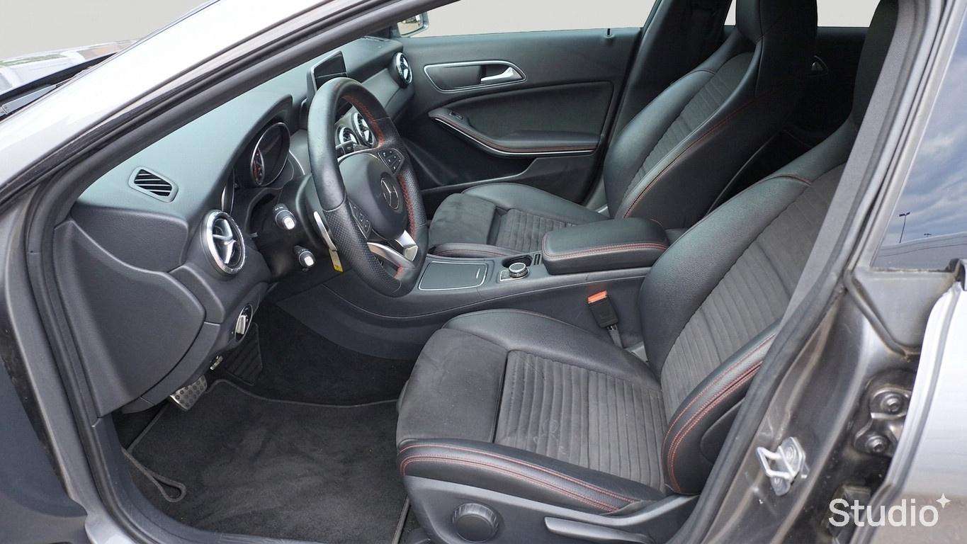 Mercedes-Benz CLA 180 Shooting Brake CLA A7 Business Solution AMG