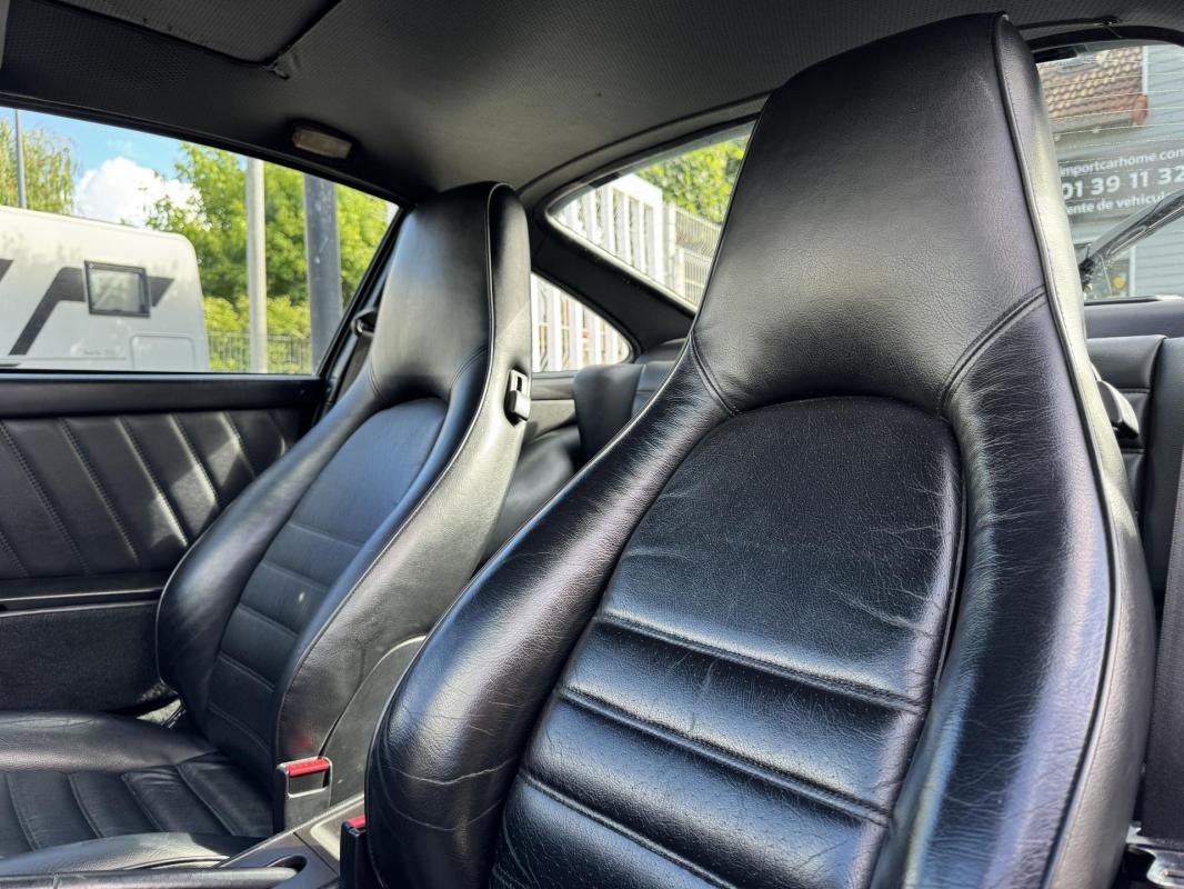 Porsche 911 3.6i - manuelle TYPE 964 COUPE Carrera 4
