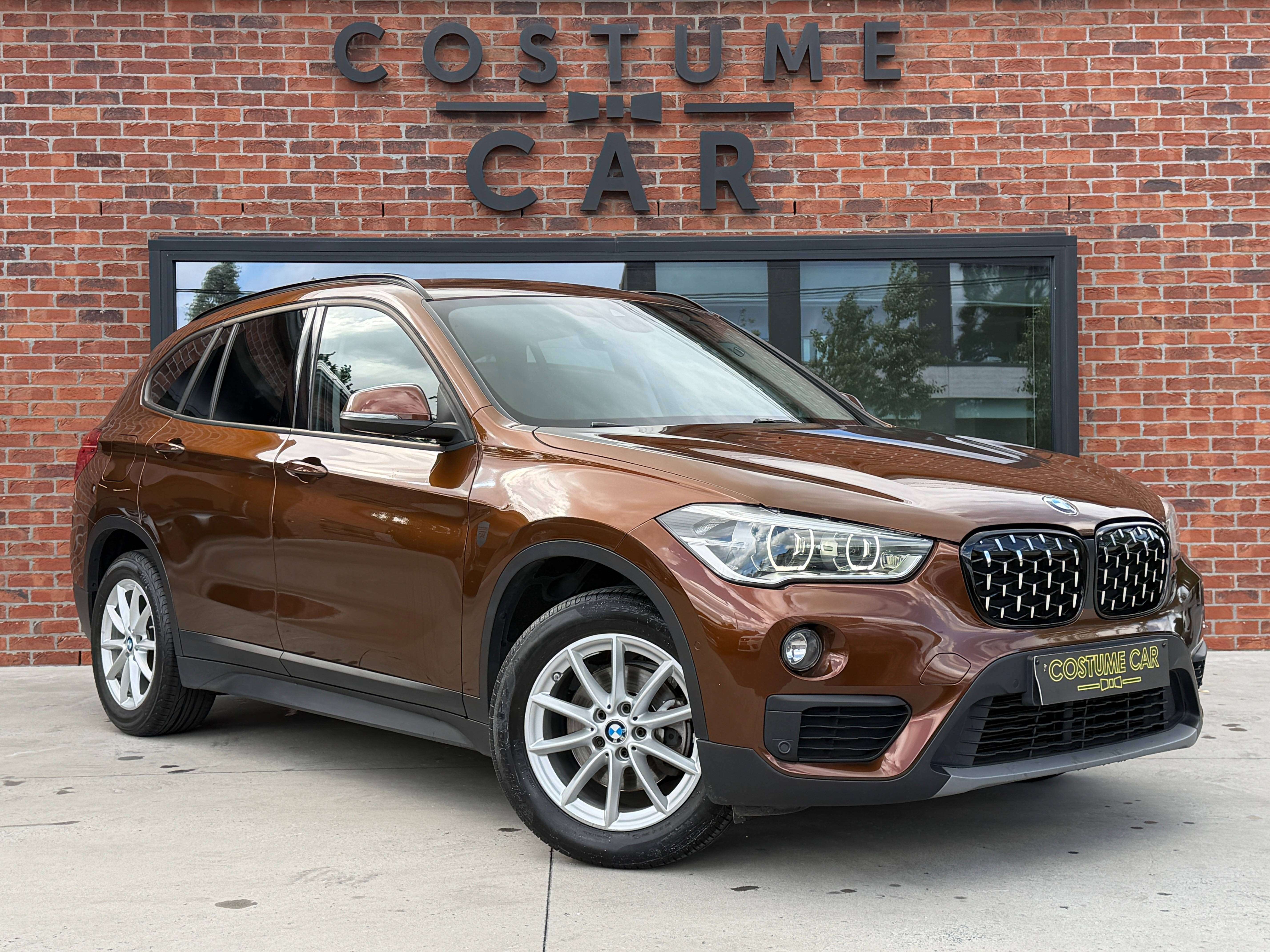 BMW X1 LED - Attelage - Radars de recul - Clim auto - Hayon électrique