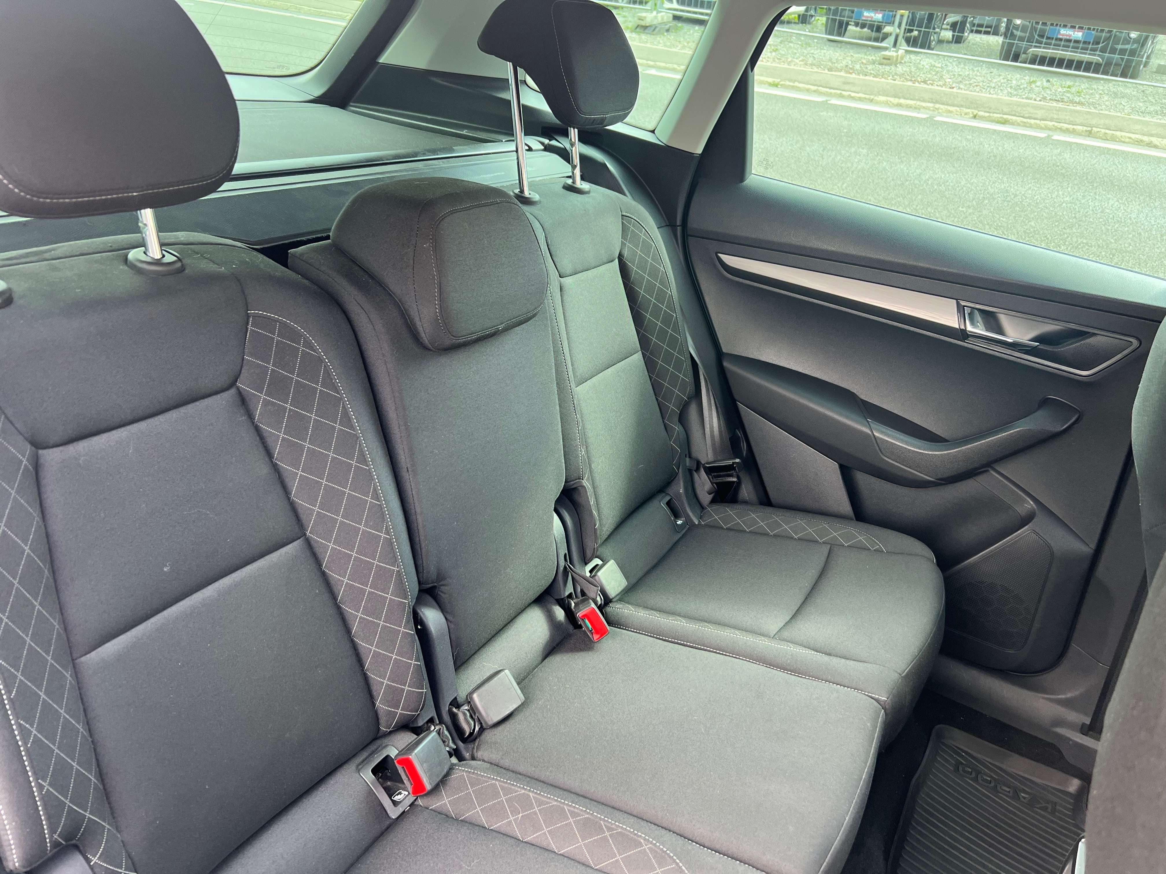 Skoda Karoq 1.0 TSI Ambition DSG AUTOMATIQUE GPS CAMÉRA GARANTIE CRÉDIT 100%