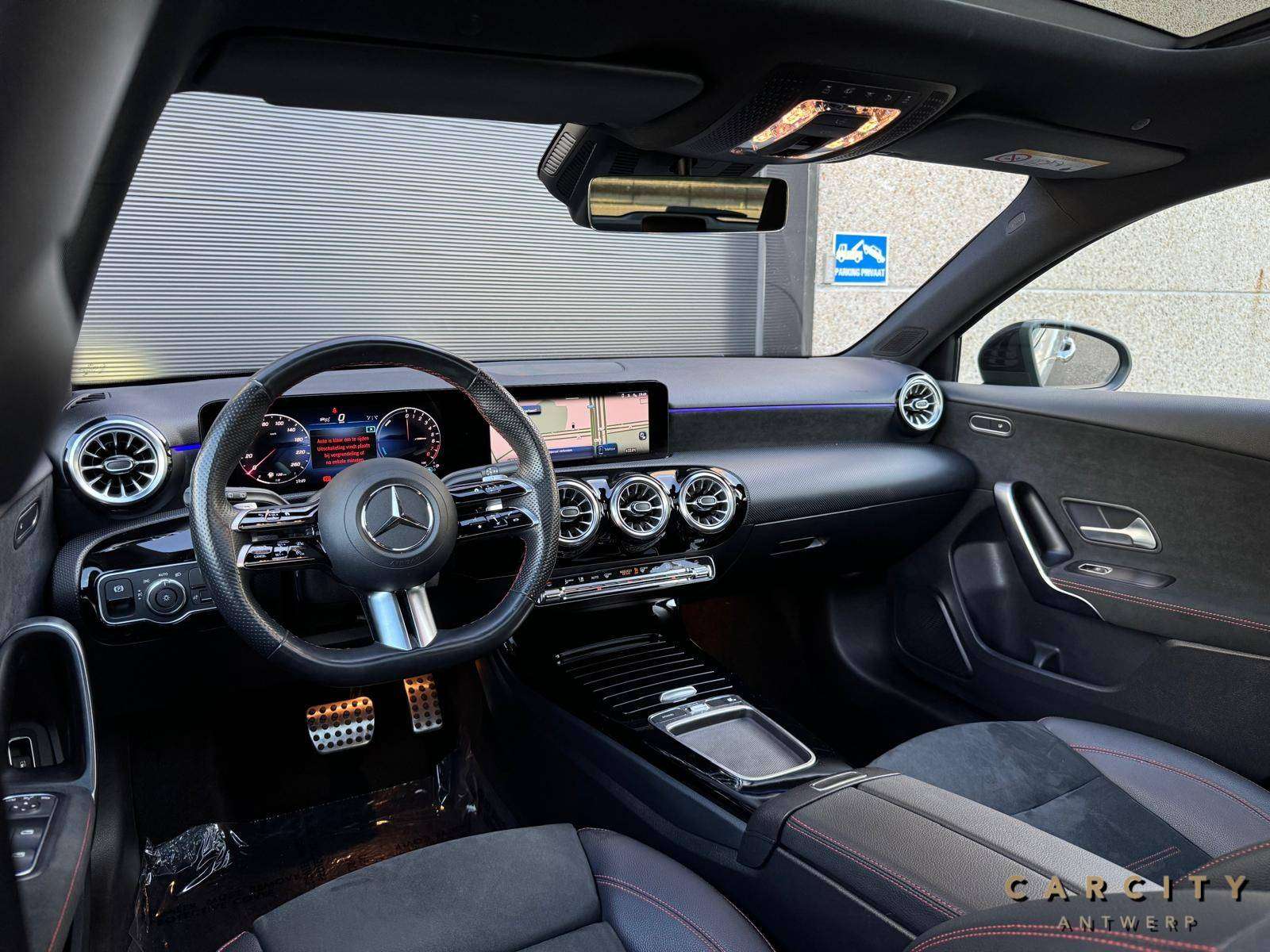 Mercedes-Benz A 250 A 250 e PHEV AMG Line (160 kW) AMG Line | PANO | CAMERA | ACC | KEYLESS | LED |