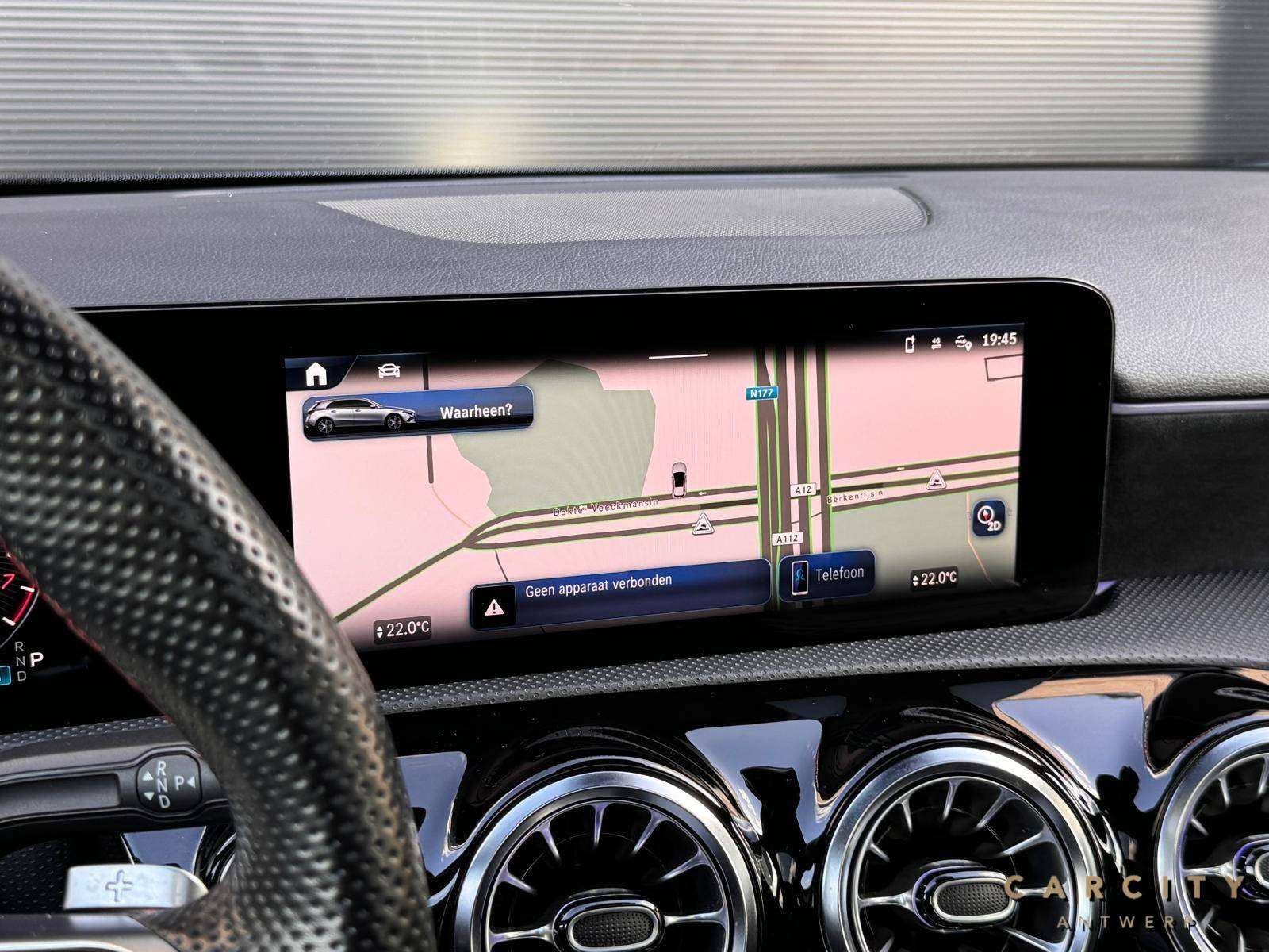 Mercedes-Benz A 250 A 250 e PHEV AMG Line (160 kW) AMG Line | PANO | CAMERA | ACC | KEYLESS | LED |