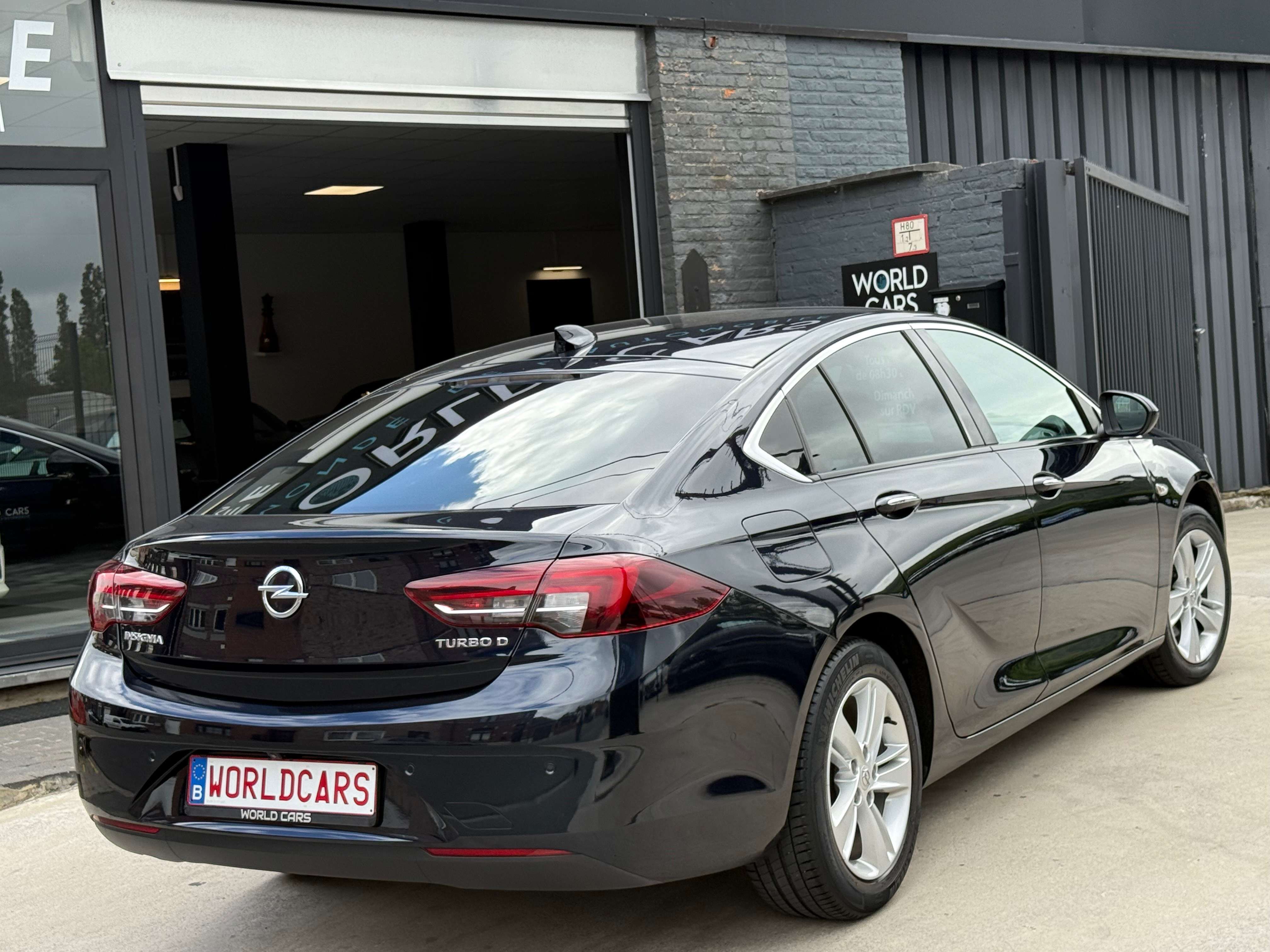Opel Insignia Grand Sport 1.6 CDTI - COCKPIT - NAVIGATION - CAMERA - ANGLES MORT - FRONT ASSIST - CAM360° - FULL OPTION