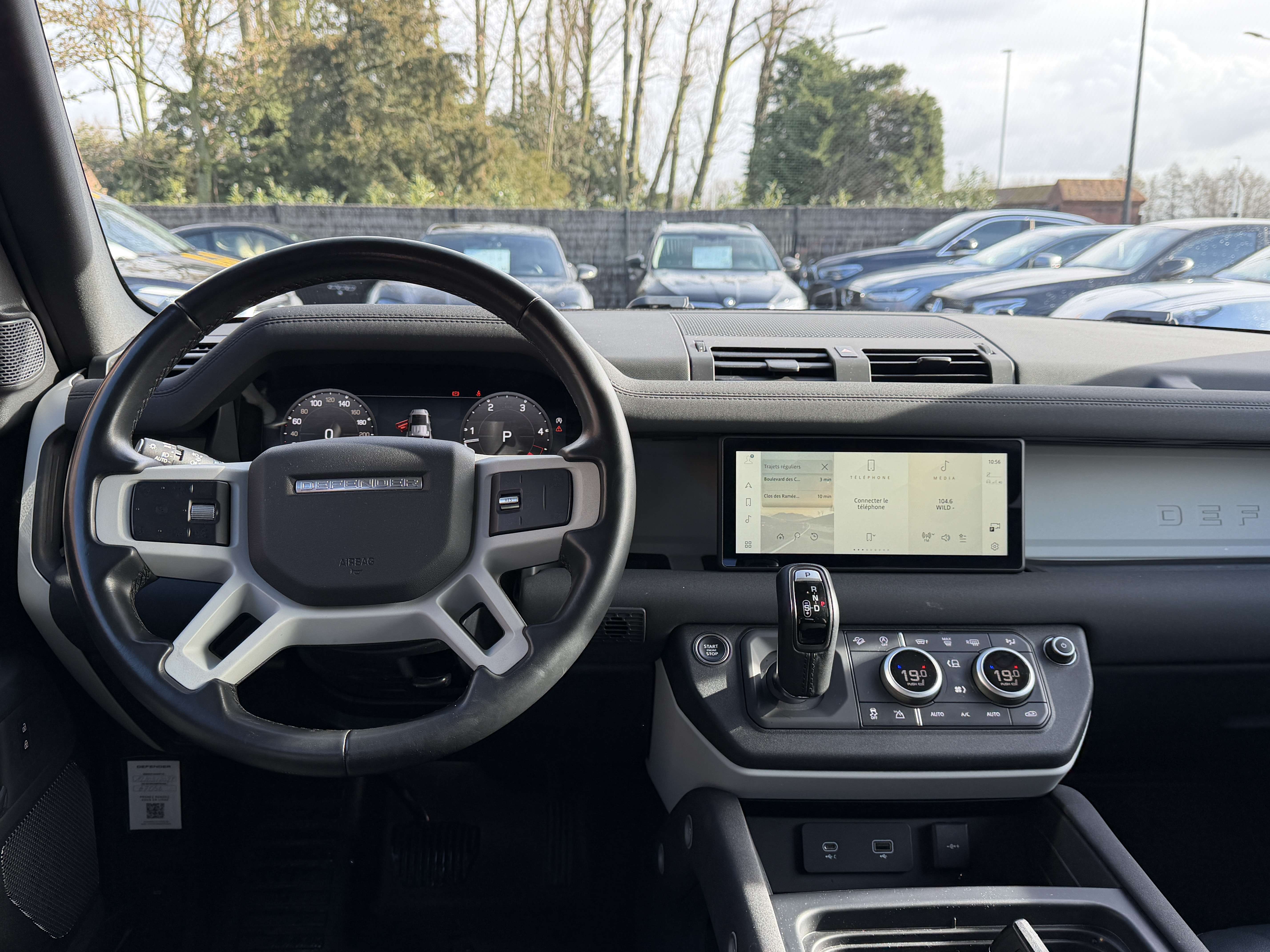 Land Rover Defender 110 D200 - Util -Jantes 22" - Body Kit - Bande LED