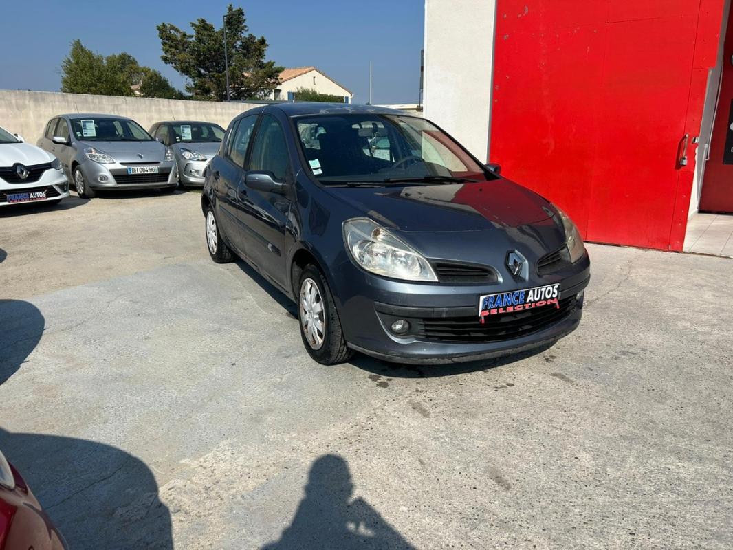 Renault Clio III 1.5L DCI 68CH KIT DE DISTRIBUTION P.E NEUVE RÉVISÉE ET GARANTIE