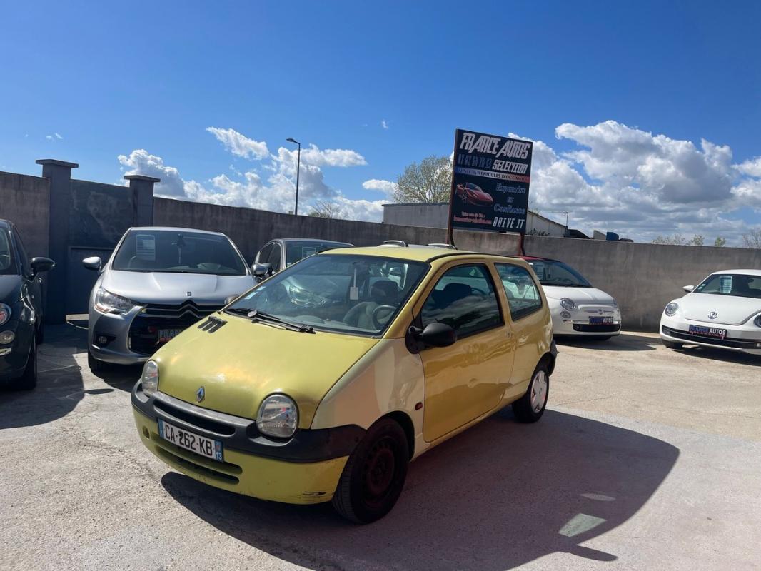 Renault Twingo 1.2L 60 CH ESSENCE - TRÈS ÉCONOMIQUE ET IDÉAL POUR UN JEUNE CONDUCTEUR