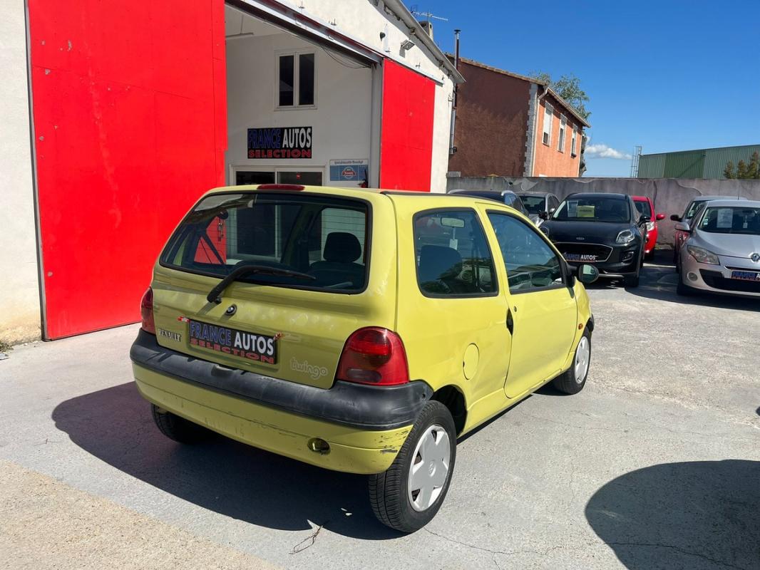 Renault Twingo 1.2L 60 CH ESSENCE - TRÈS ÉCONOMIQUE ET IDÉAL POUR UN JEUNE CONDUCTEUR