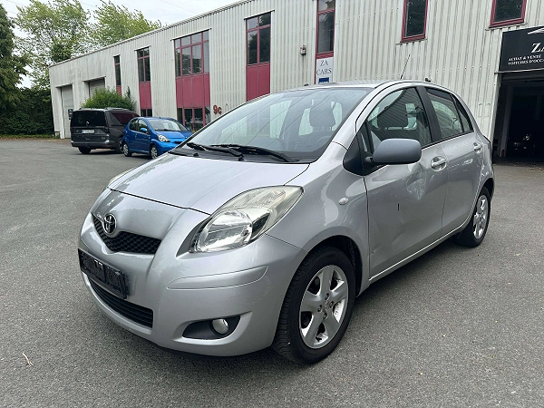 Toyota Yaris 1.0 VVT-I