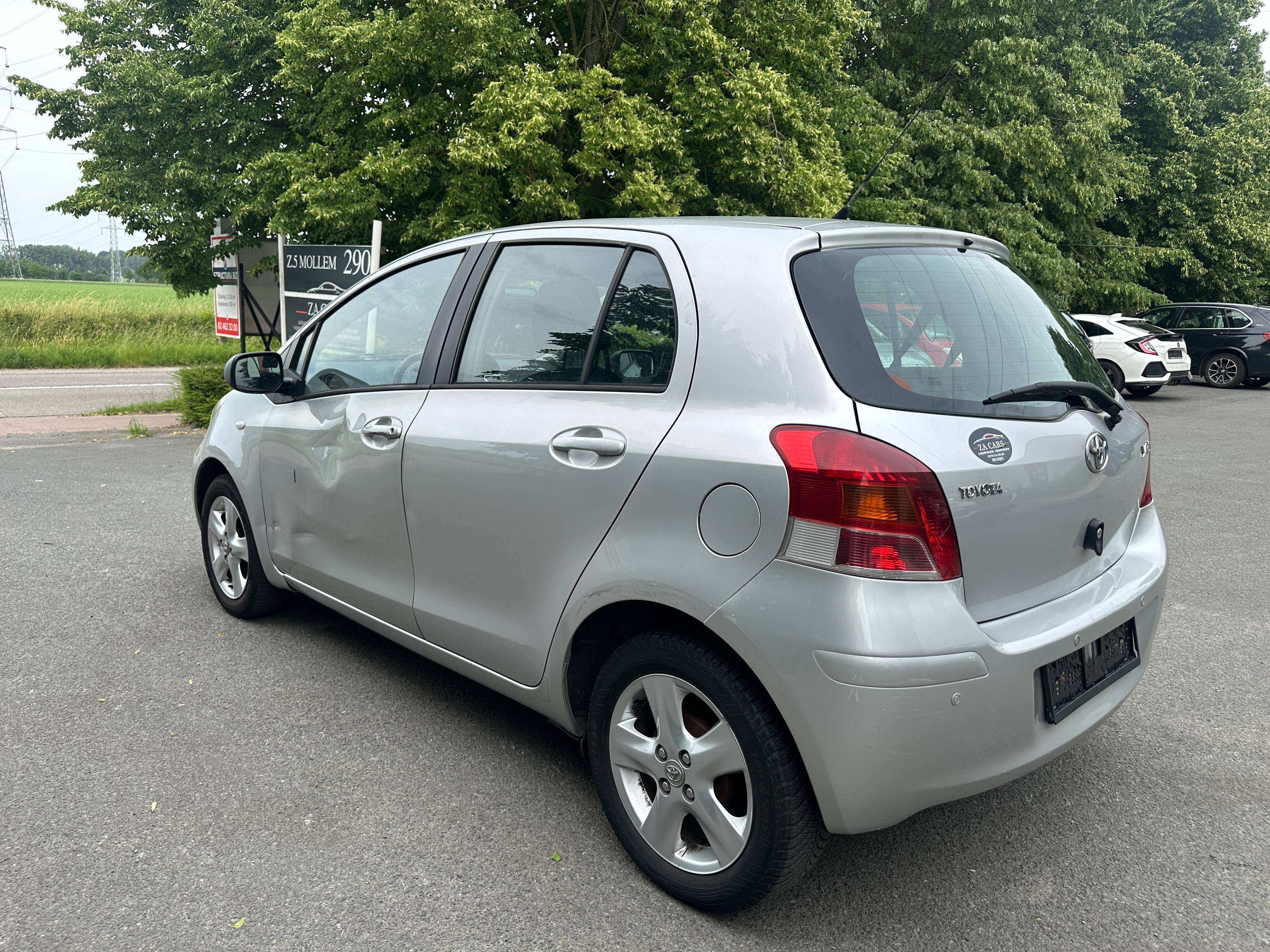 Toyota Yaris 1.0 VVT-I