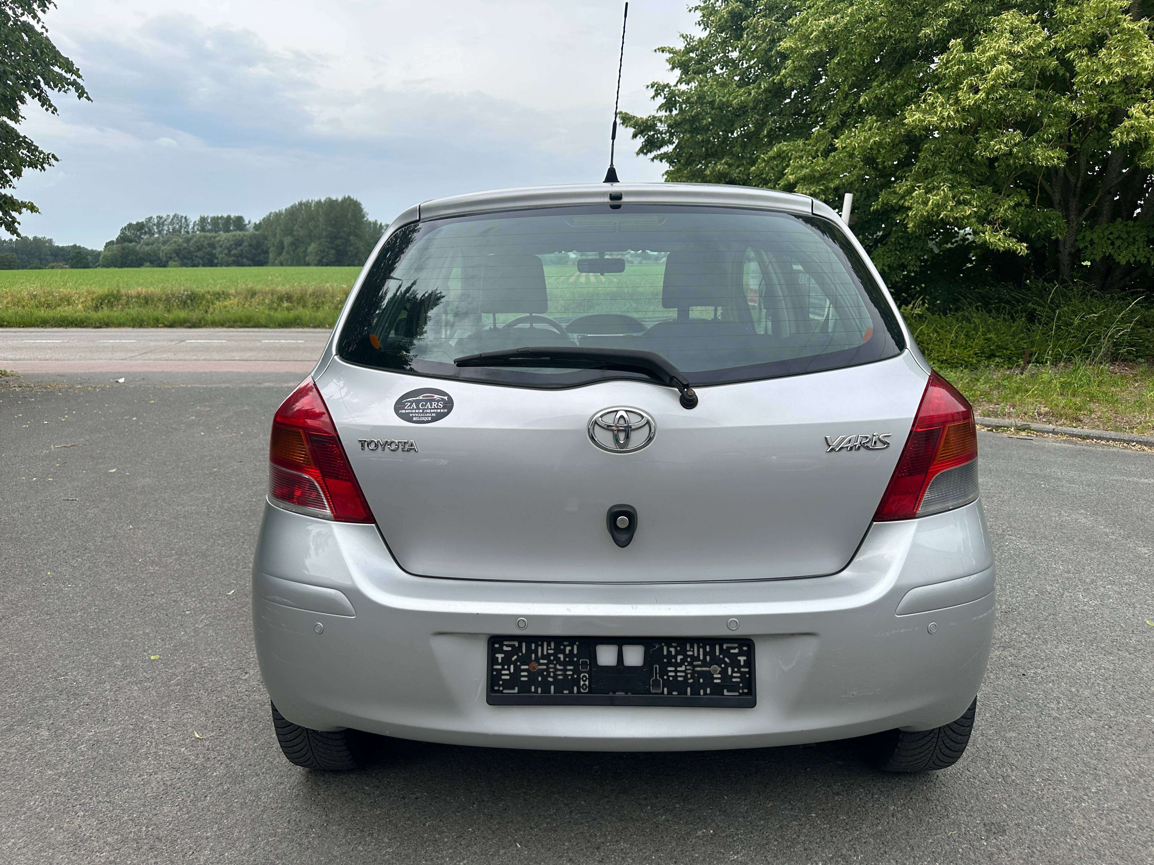 Toyota Yaris 1.0 VVT-I
