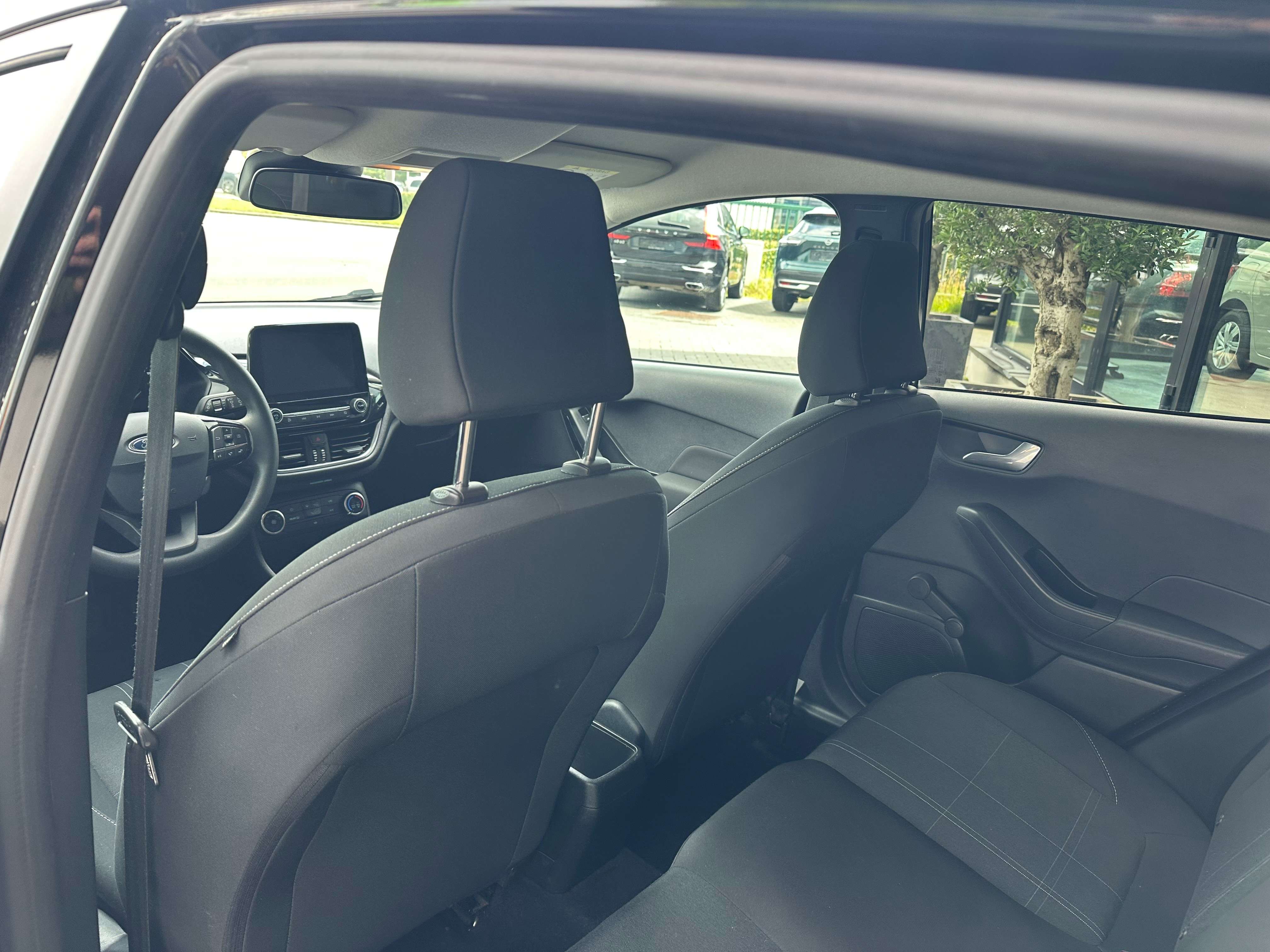 Ford Fiesta 1.1i 5 deurs Airco Comfort Pack