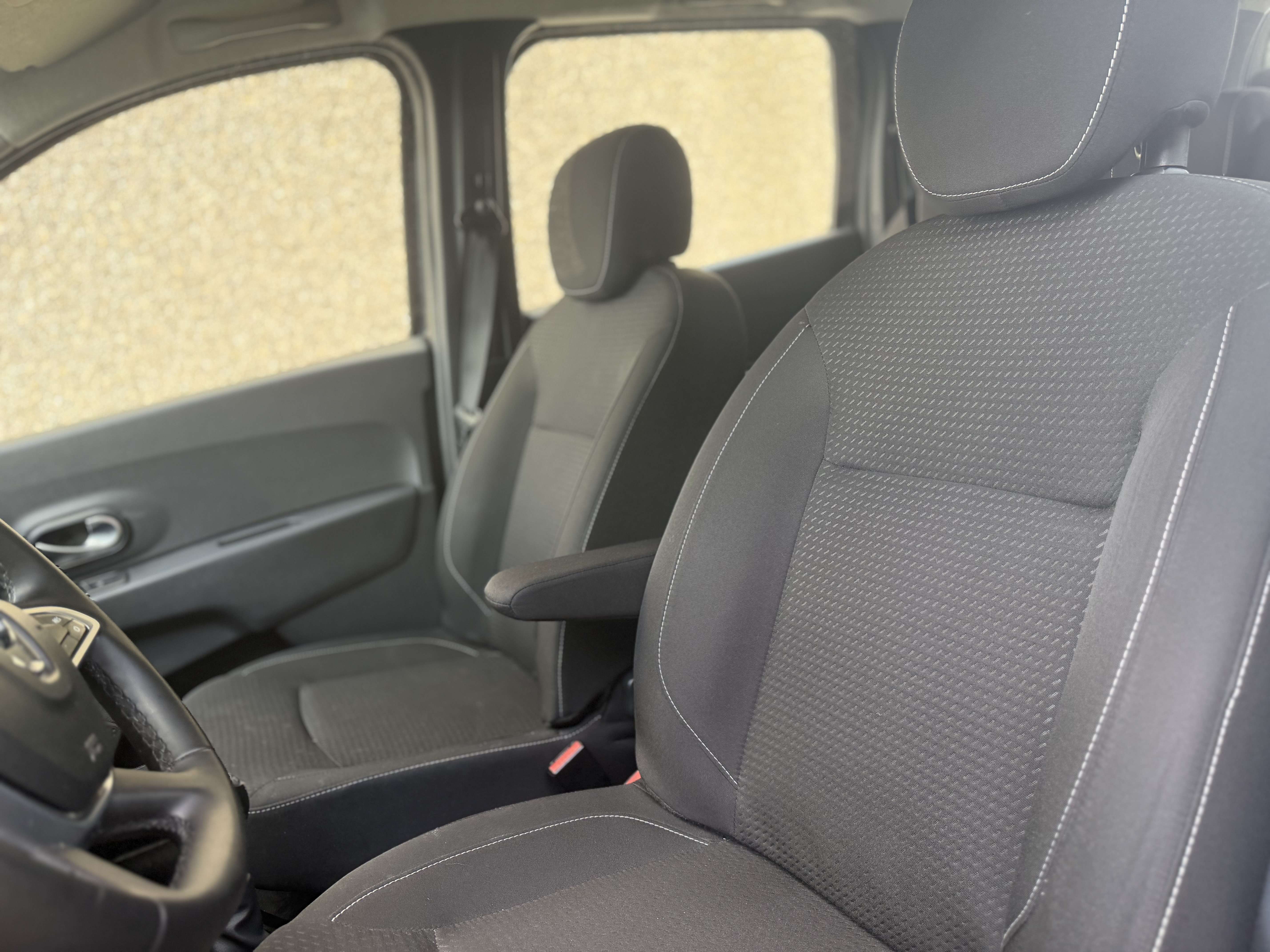 Dacia Lodgy Blue dCi 115 7 places Essentiel