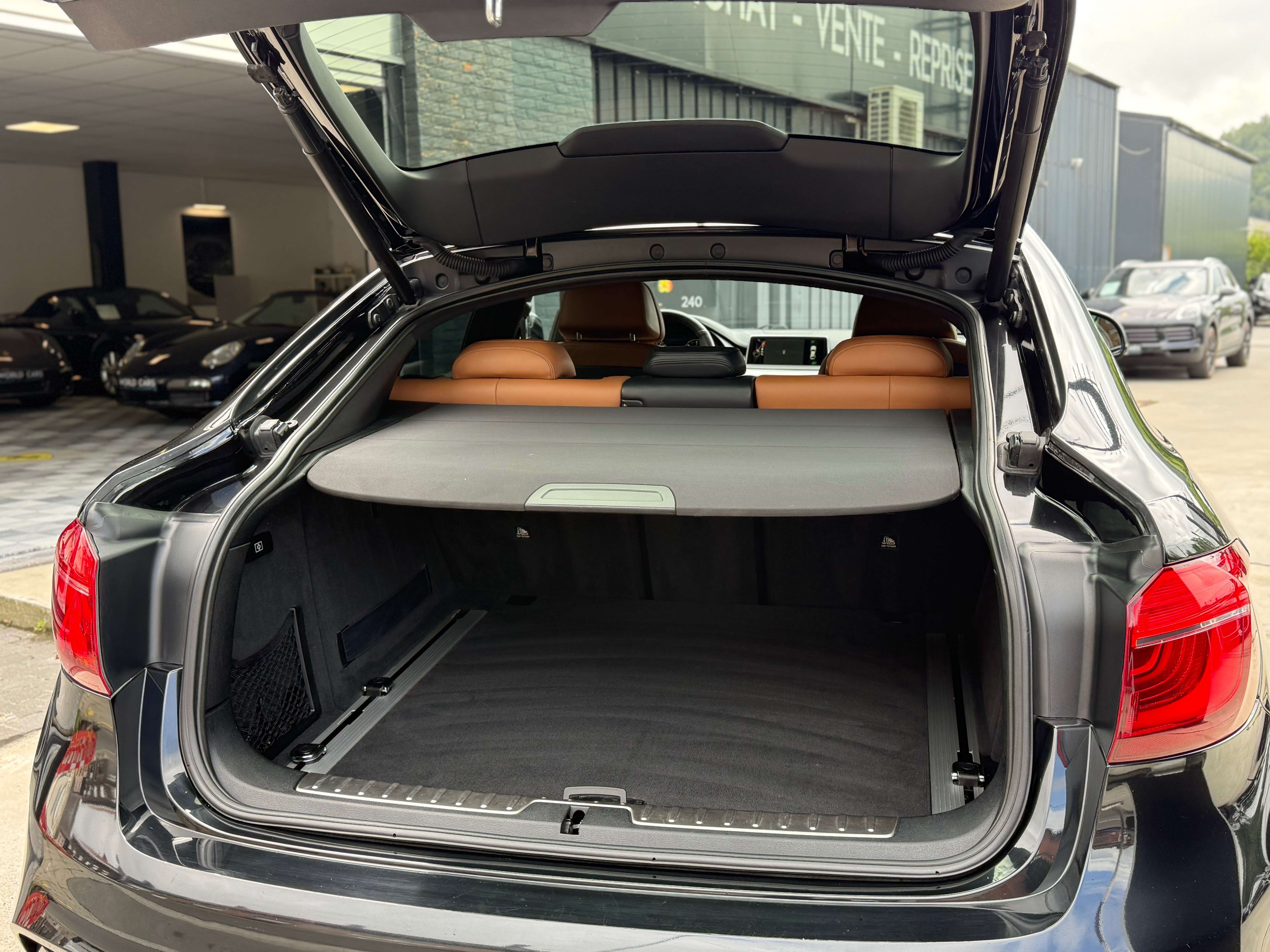 BMW X6 3.0 dAS xDrive30 PACK M - COCKPIT - NAVI - CAMERA - DISTRONIC - XENON - FULL OPTION