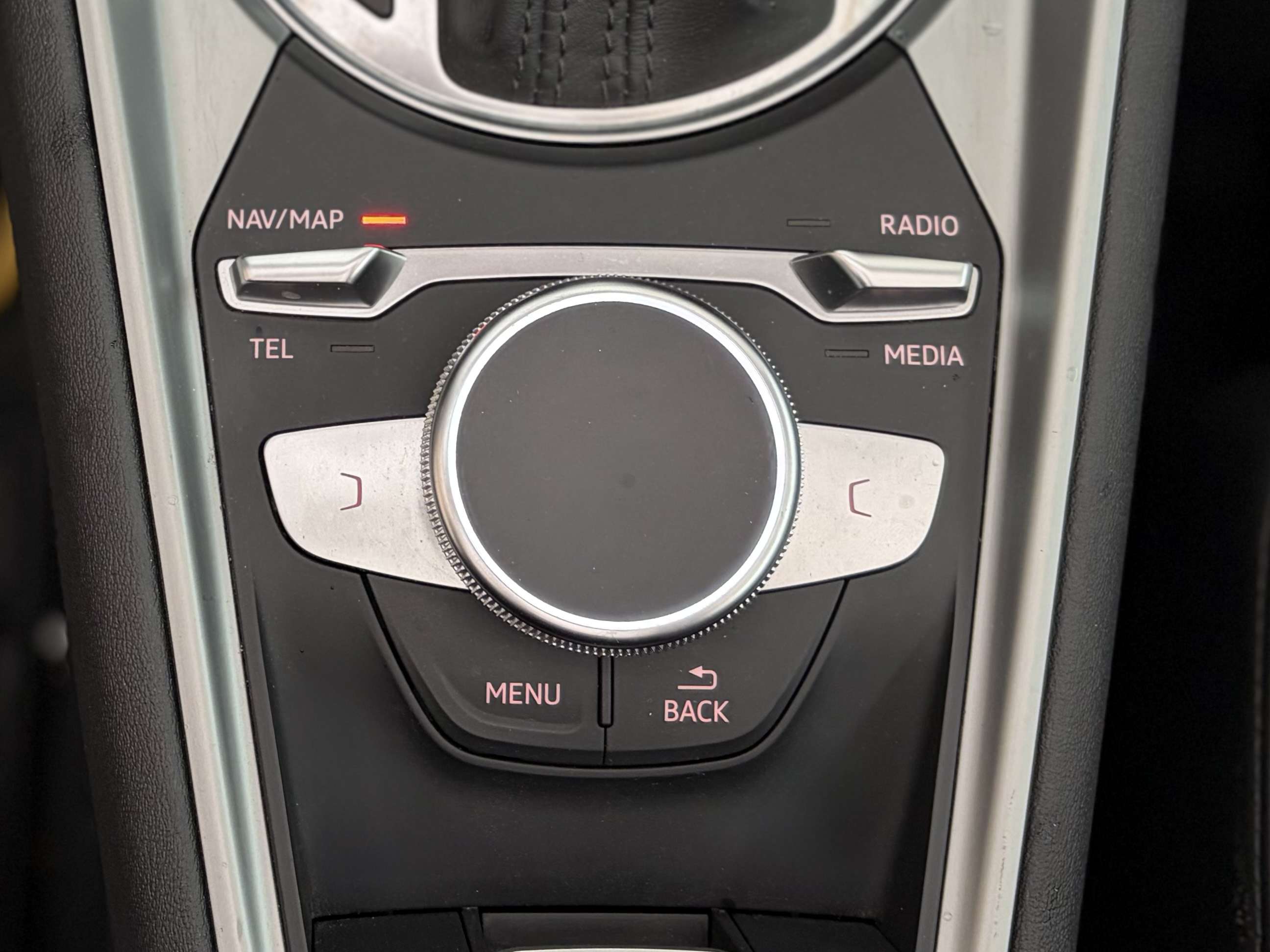 Audi TT Audi TT S tronic