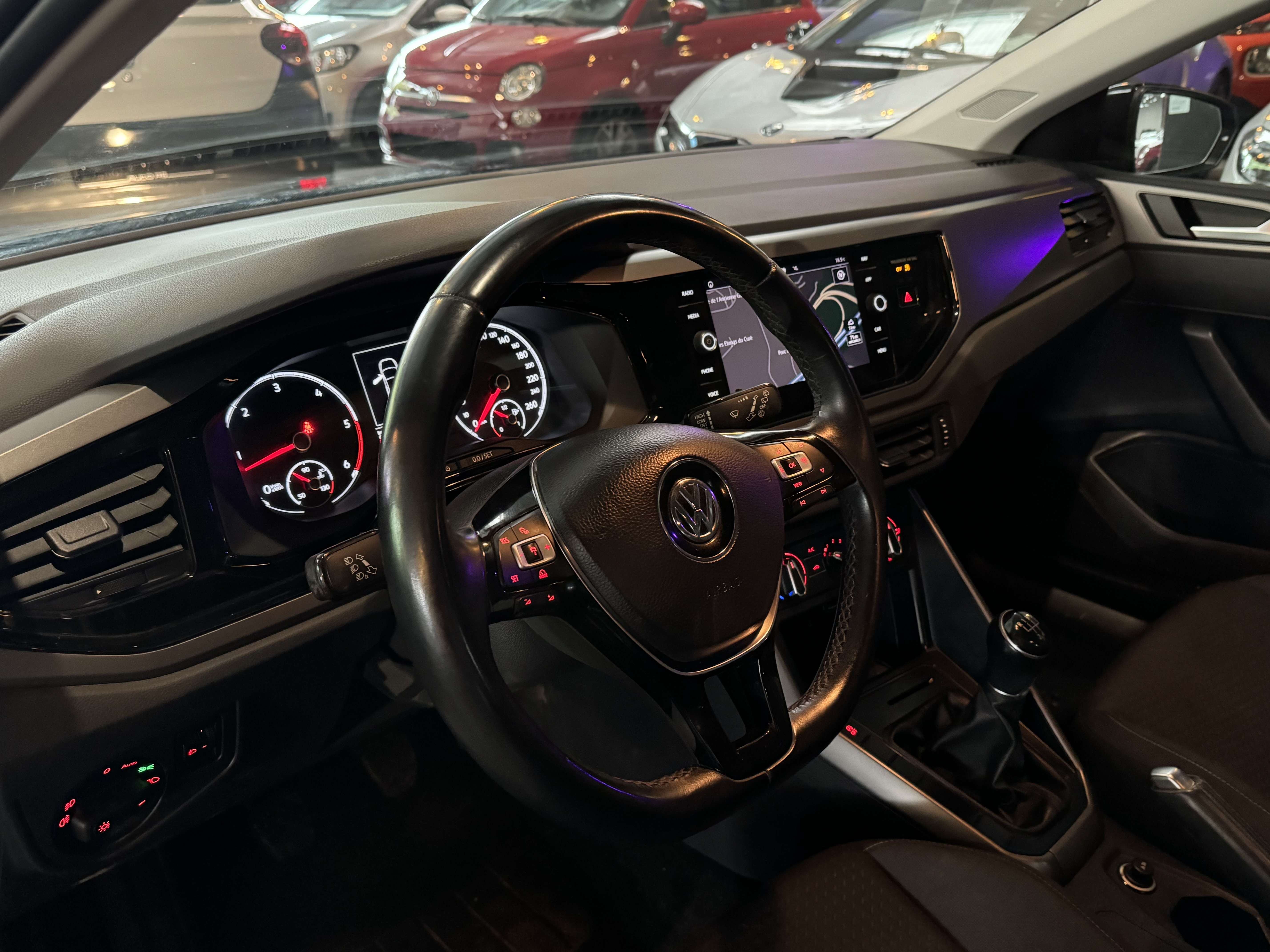 Volkswagen Polo 1.6 - A/C - MEDIA/TEL - NAVI - REGULATEUR DE VITESSE