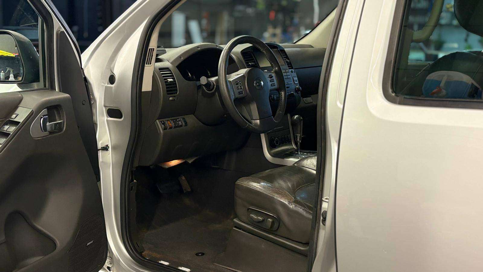 Nissan Navara 3.0 dCi V6 bj. 2013 AUTOMATIQUE 230pk Probleem boite