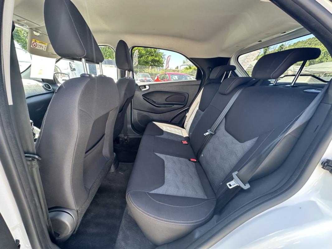 Ford Ka + 1.2 Ti-VCT 85 White Edition CLIM