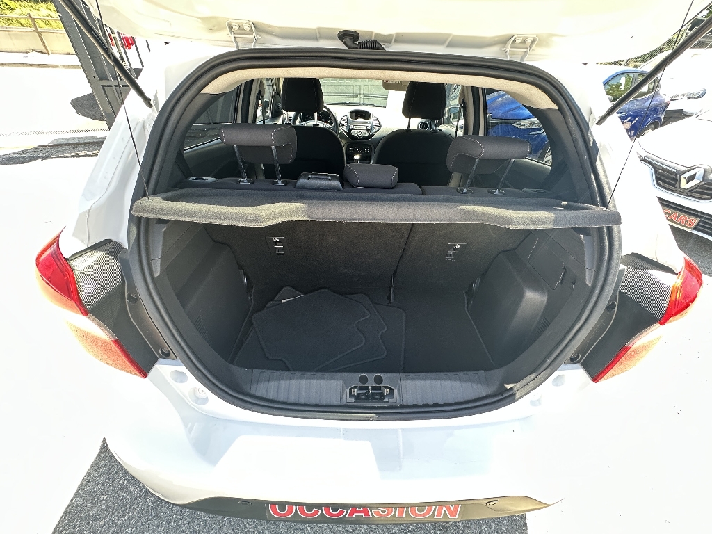 Ford Ka + 1.2 Ti-VCT 85 White Edition CLIM