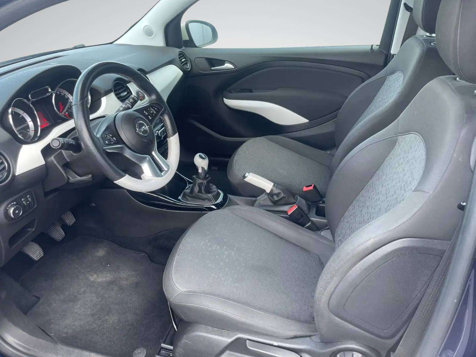 Opel Adam 1.2i Black Jack (EU6.2)/GPS/ANDROID//APPLECAR-PLAY