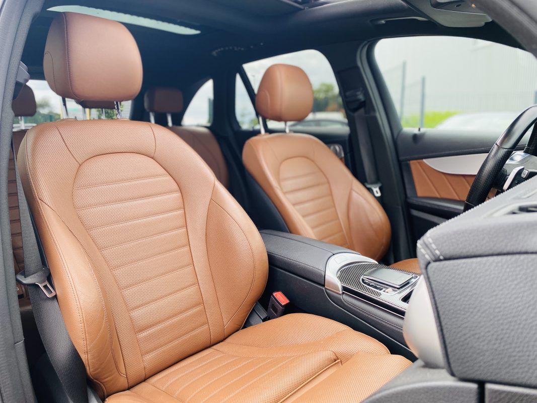 Mercedes-Benz Glc 300 DE 4MATIC AMG LINE