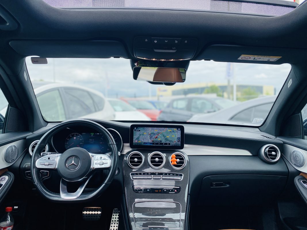 Mercedes-Benz Glc 300 DE 4MATIC AMG LINE