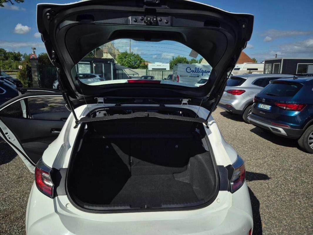 Toyota Corolla 1.8 122H 100 HYBRID DYNAMIC BUSINESS BVA