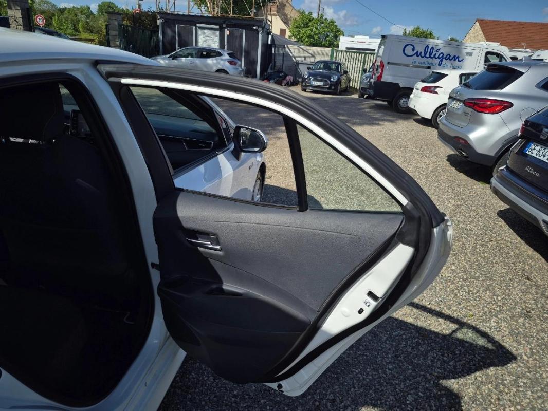 Toyota Corolla 1.8 122H 100 HYBRID DYNAMIC BUSINESS BVA