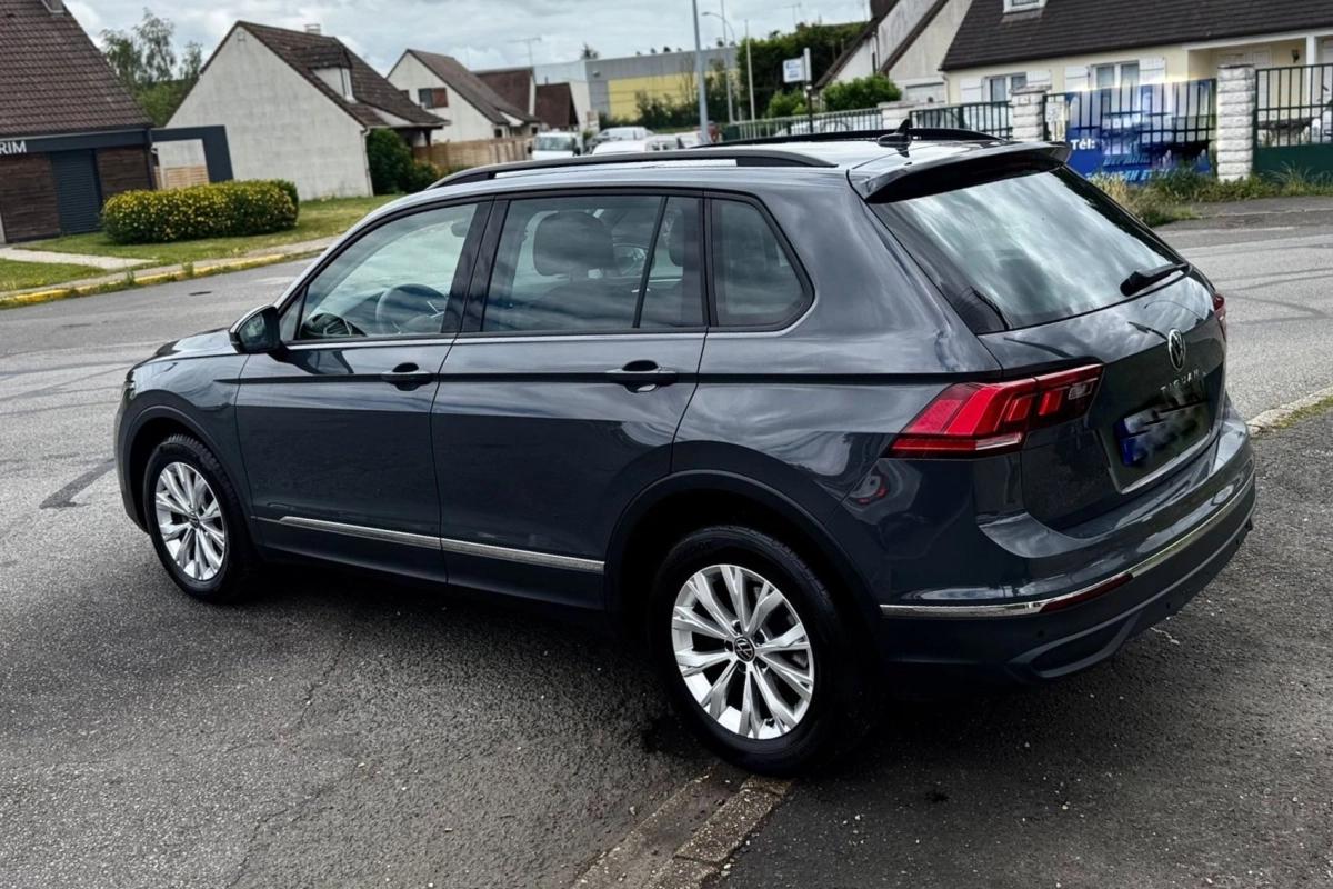 Volkswagen Tiguan 1.5 TSI 150 CV DSG7 LIFE BUSINESS 22000 HT PRIX EXPORT 09/23