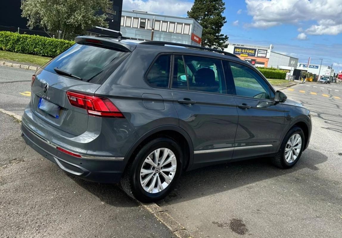 Volkswagen Tiguan 1.5 TSI 150 CV DSG7 LIFE BUSINESS 22000 HT PRIX EXPORT 09/23