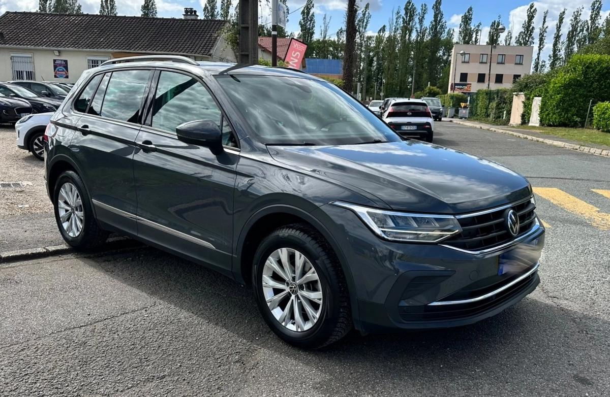 Volkswagen Tiguan 1.5 TSI 150 CV DSG7 LIFE BUSINESS 22000 HT PRIX EXPORT 09/23