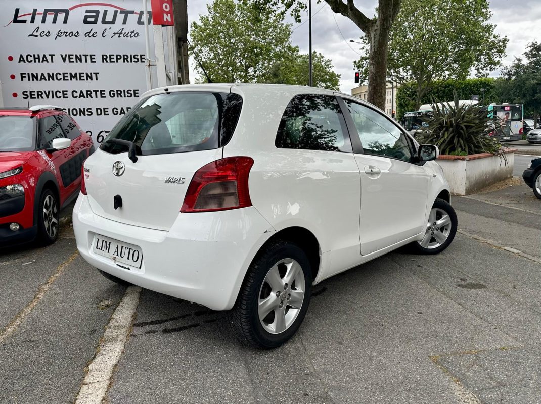 Toyota Yaris 1.3 VVT-I 87 SOL MultiMode