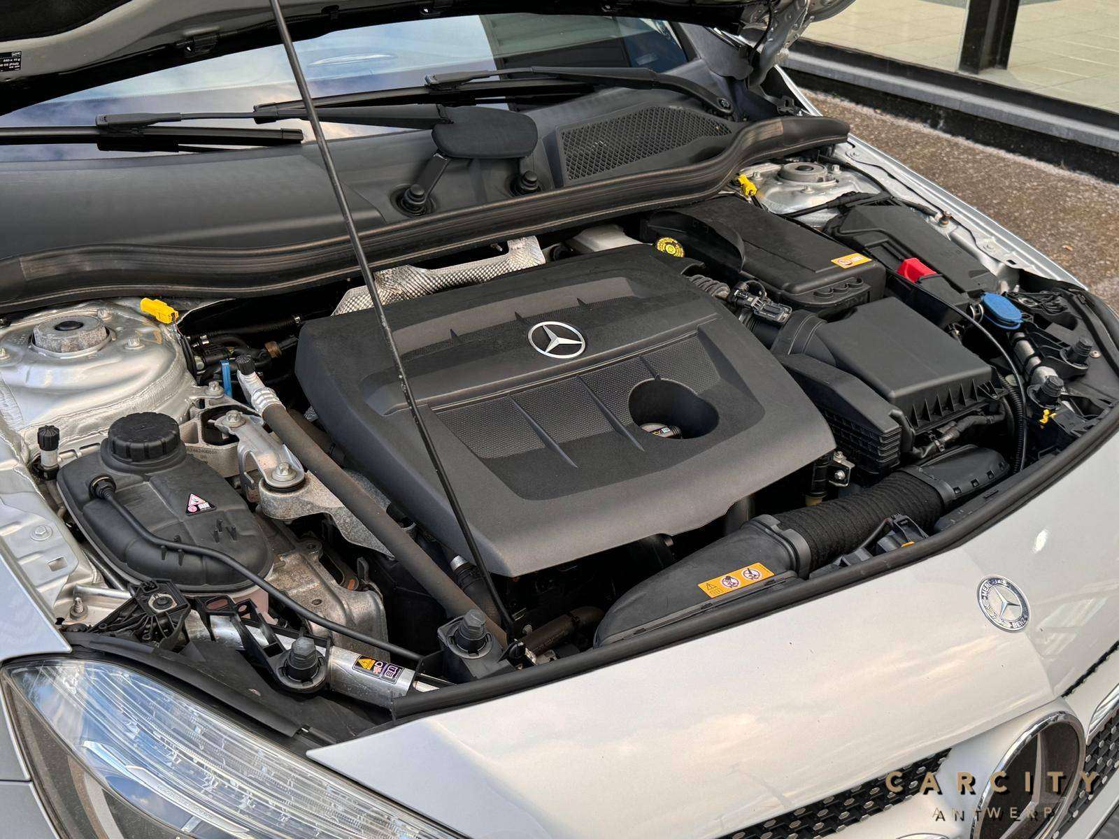 Mercedes-Benz A 180 A 180 CDI BlueEFFICIENCY AMG LINE | NAVI | BLUETOOTH | BI-XENON |