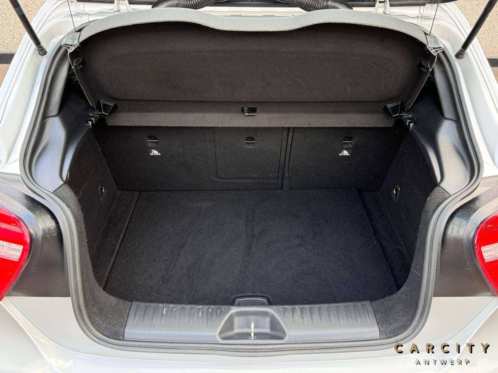 Mercedes-Benz A 180 A 180 CDI BlueEFFICIENCY AMG LINE | NAVI | BLUETOOTH | BI-XENON |