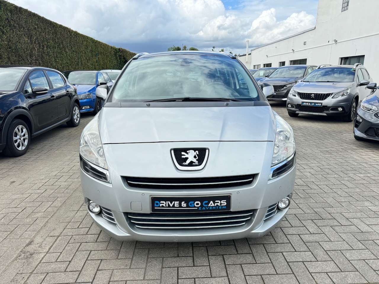 Peugeot 5008 1.6 HDi Allure - Panoramische dak - Navi