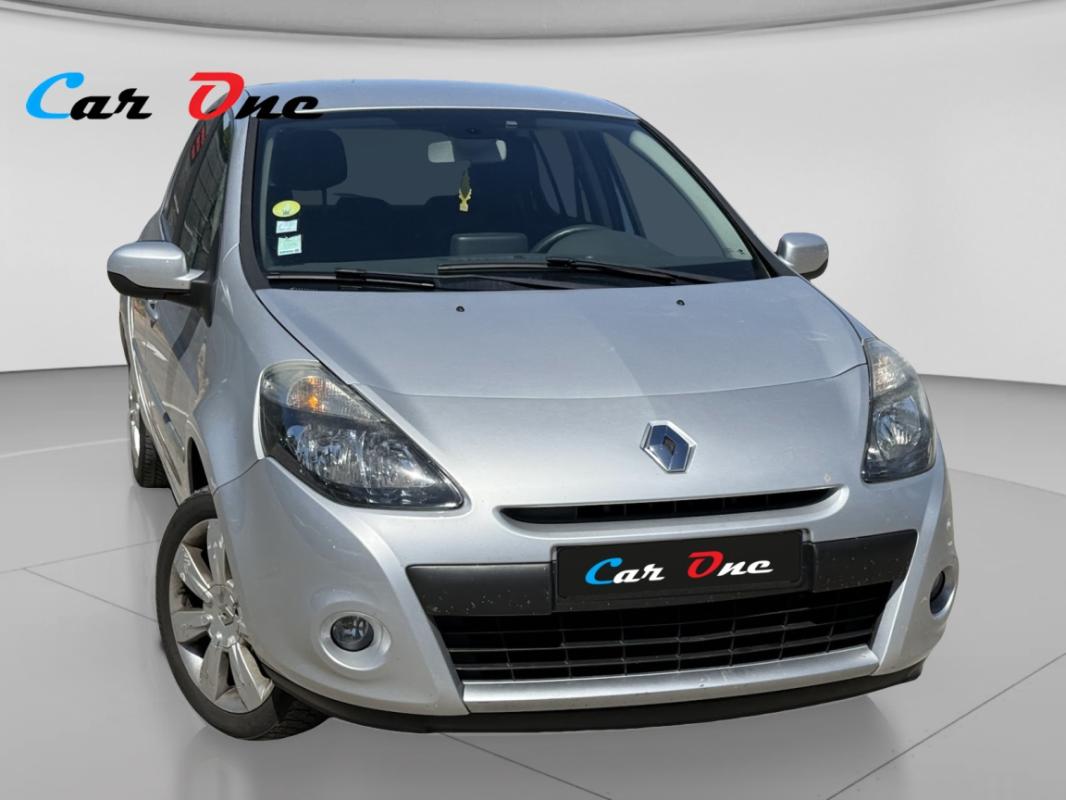 Renault Clio 1.6 16V 110 Exception Pack Cuir TomTom A