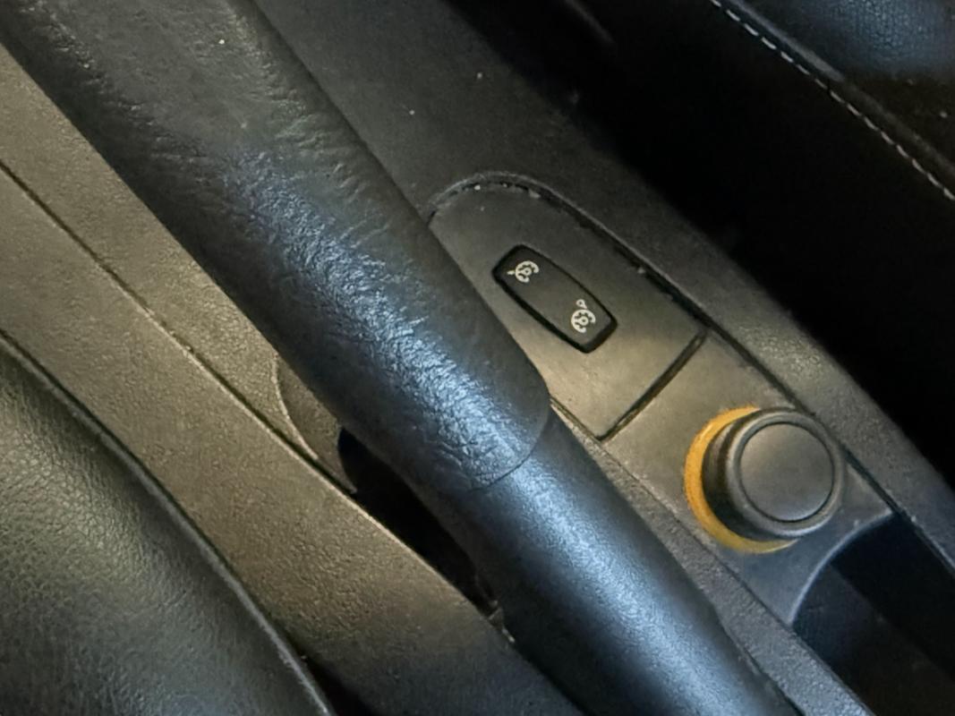 Renault Clio 1.6 16V 110 Exception Pack Cuir TomTom A