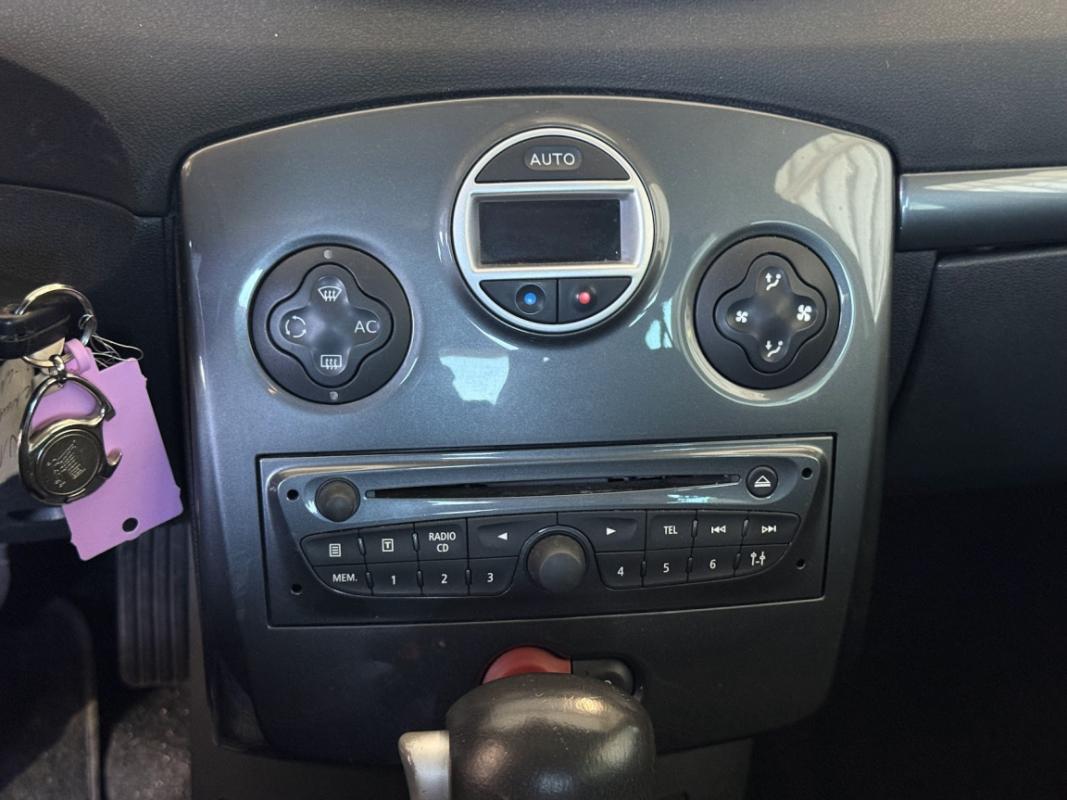 Renault Clio 1.6 16V 110 Exception Pack Cuir TomTom A