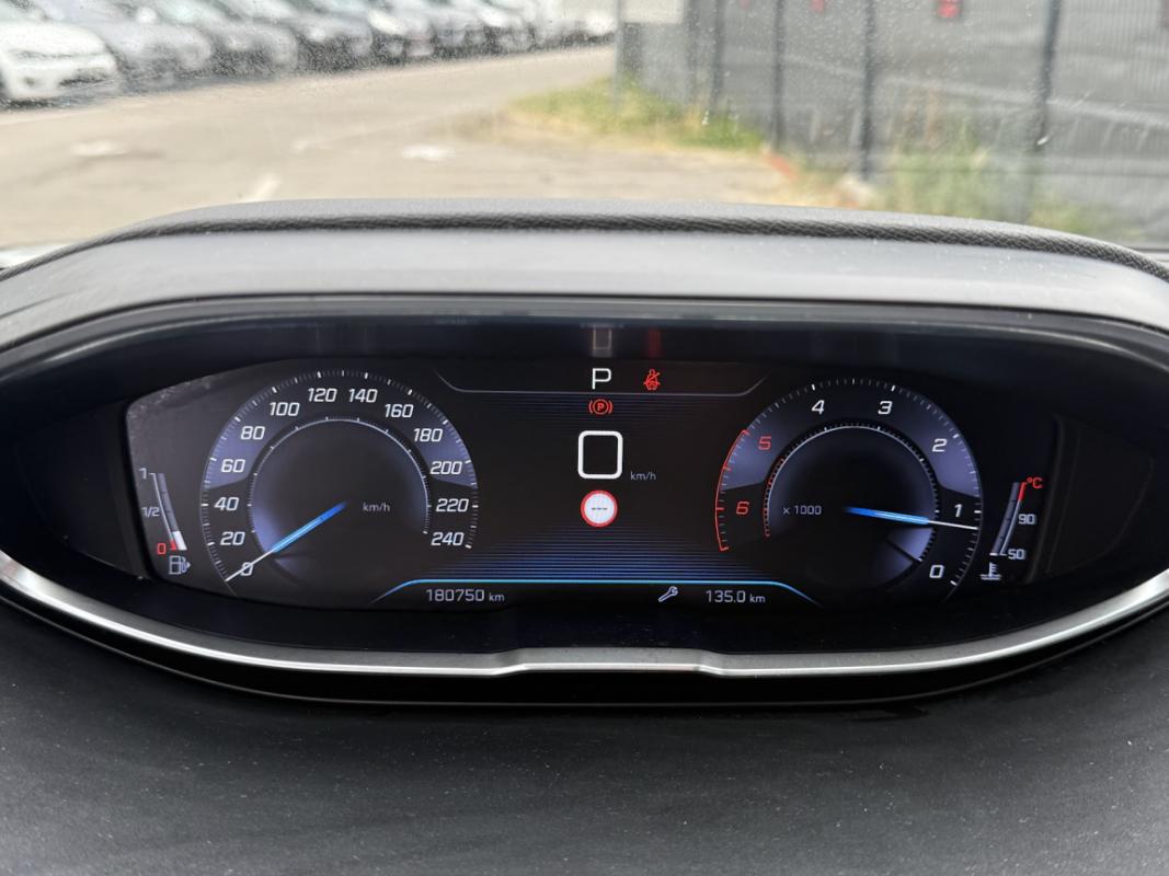 Peugeot 3008 1.5 BlueHDi 130ch SetS EAT8 Active