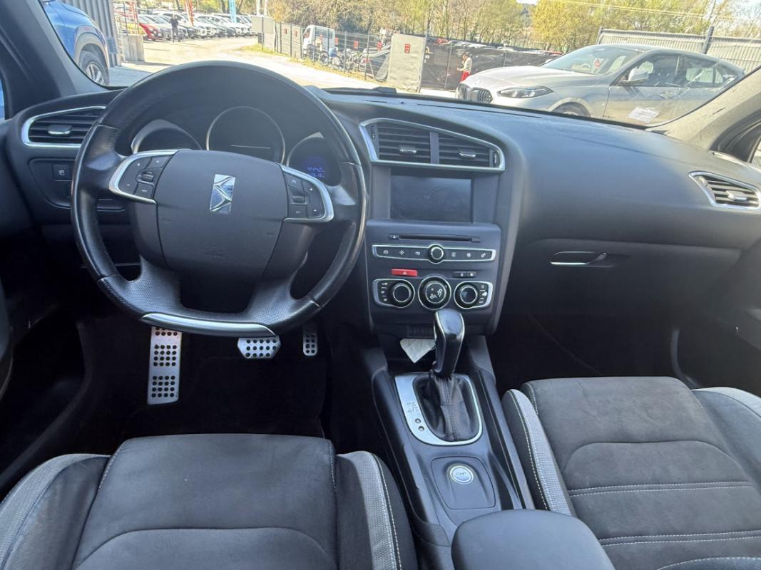 Ds 4 Crossback 2.0 BlueHDi 180 SetS EAT6 Sport Chic