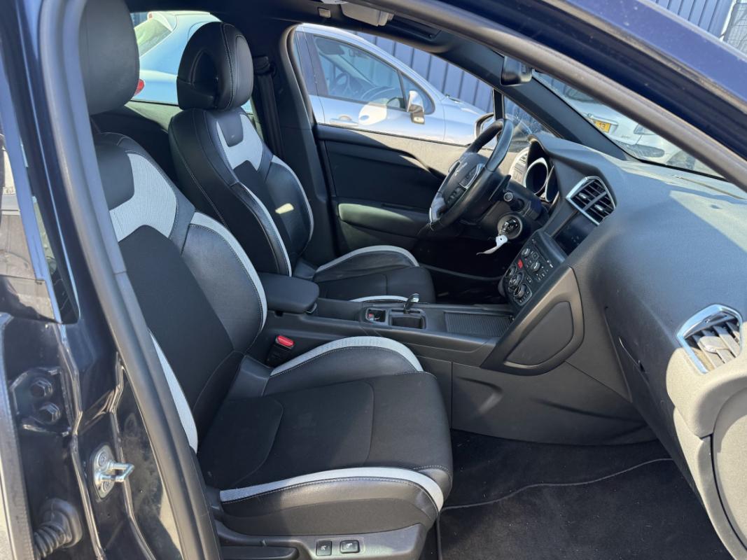 Citroen Ds4 1.6 e-HDi 115cv So Chic Boite Auto 1ere Main