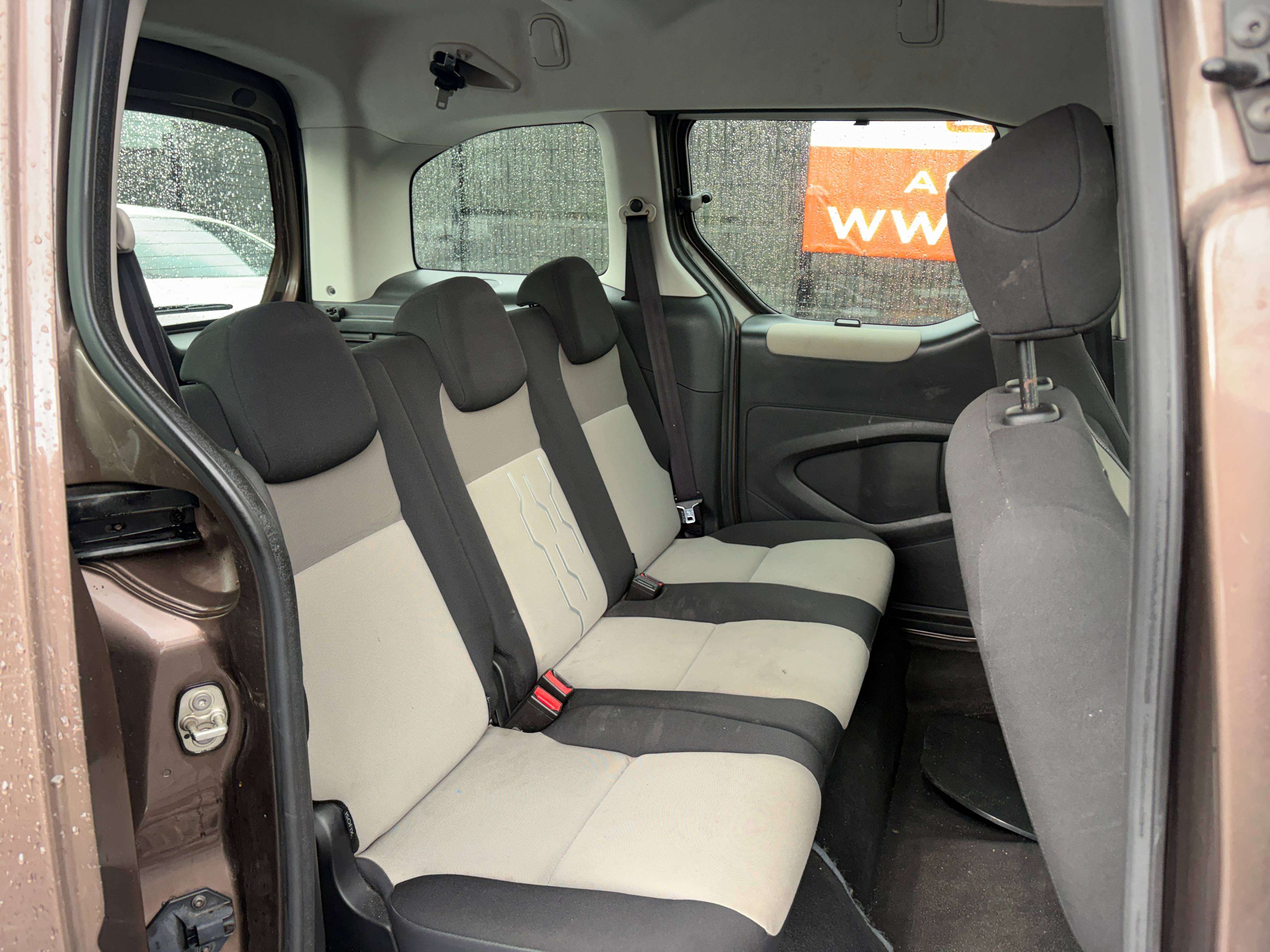 Peugeot Partner Tepee 1.6i Active