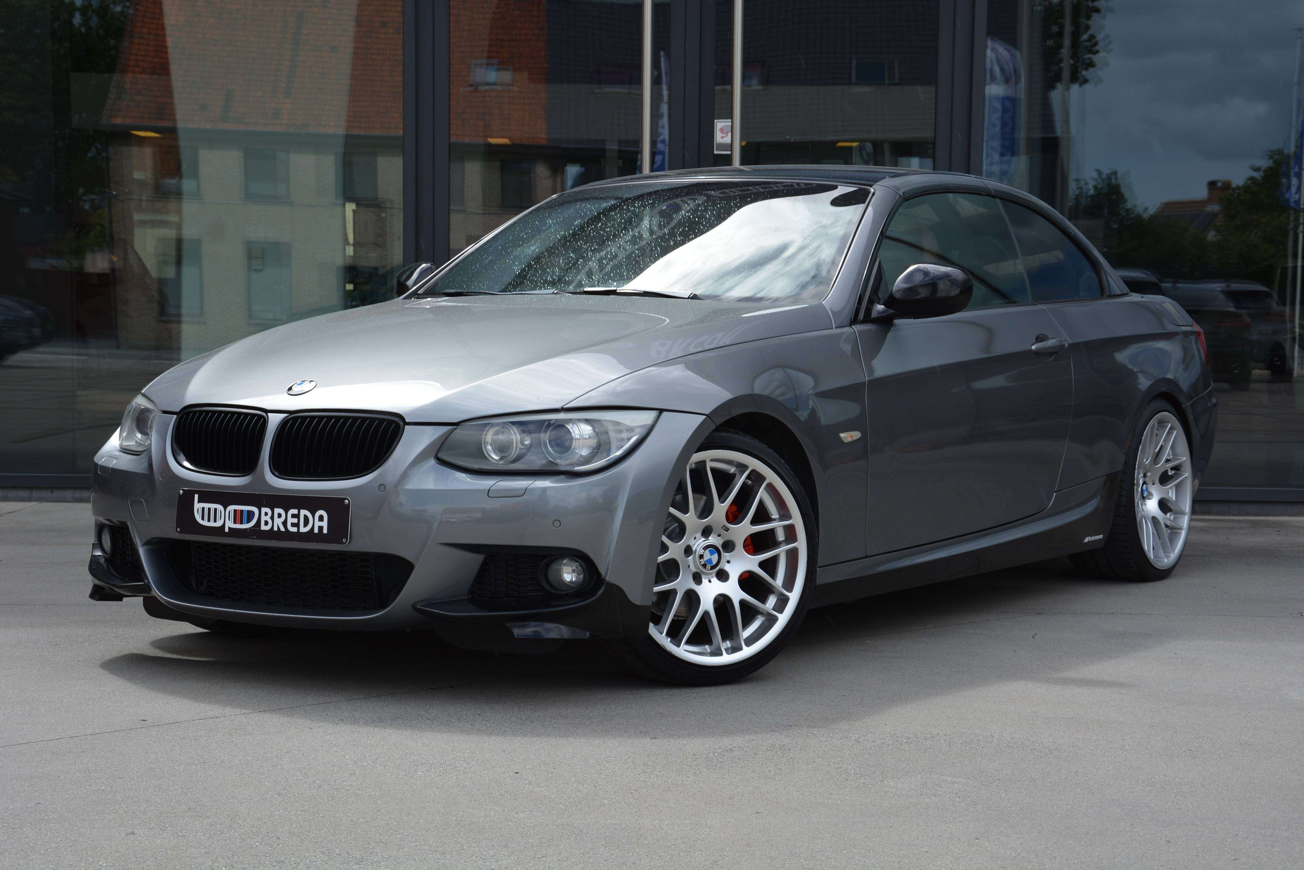 BMW 320 D Cabriolet M-Sport/Leder/Keyless