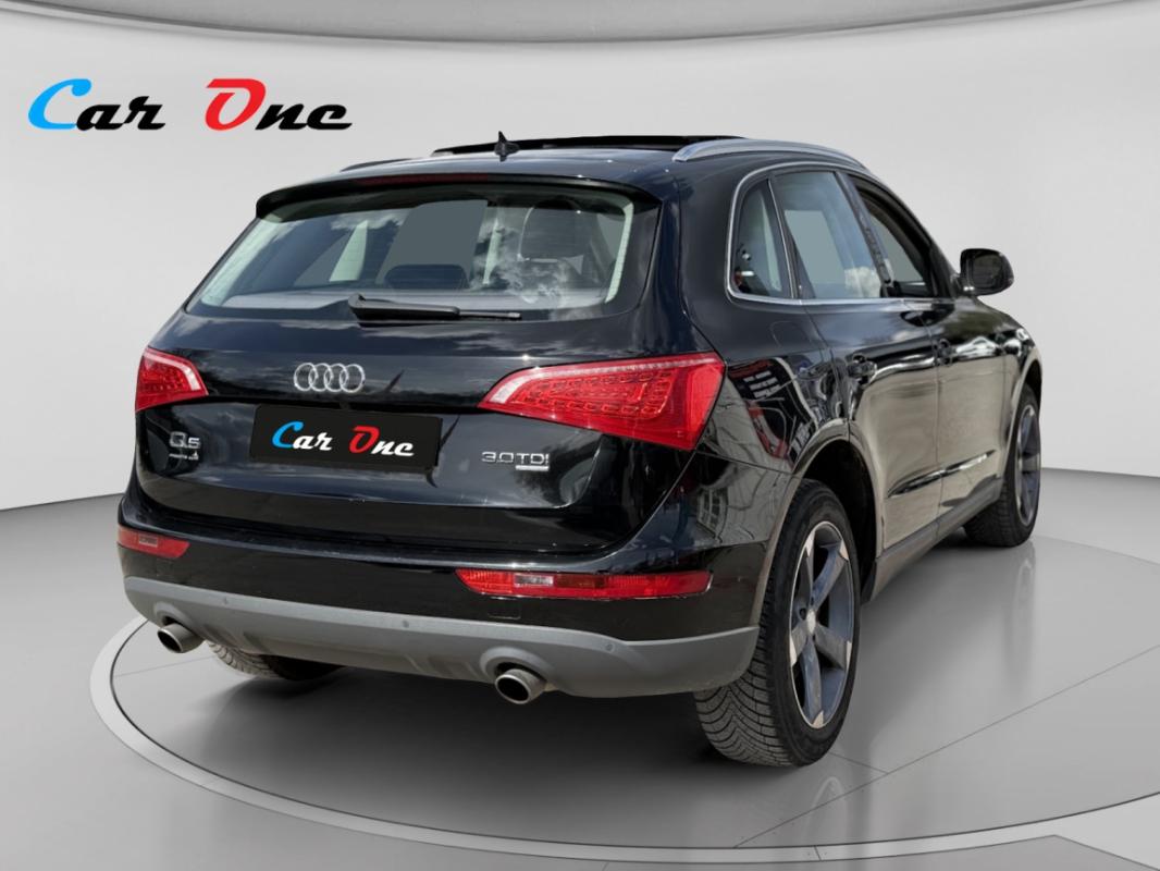 Audi Q5 V6 3.0 TDI 240 Quattro Avus S tronic 7