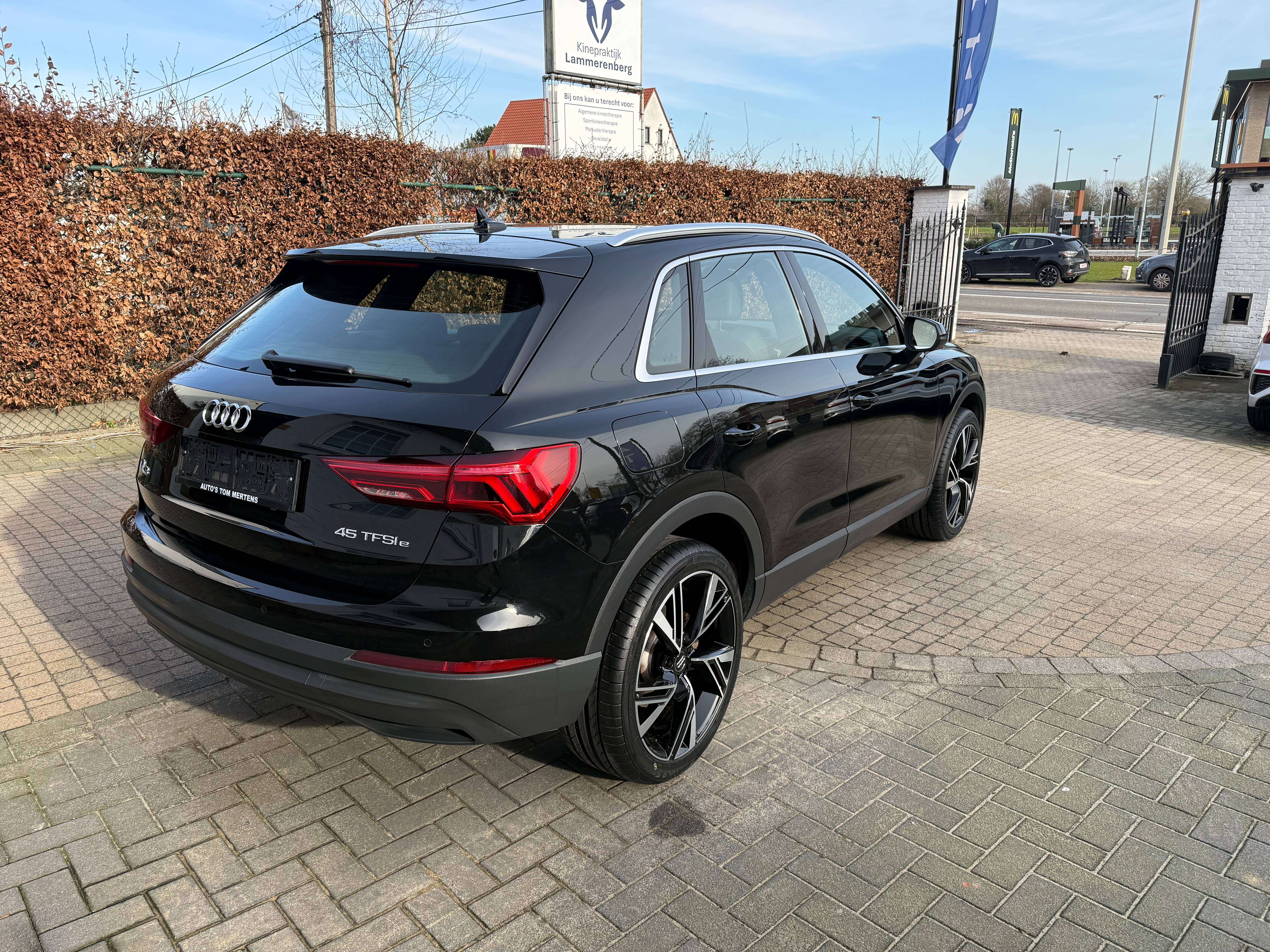 Audi Q3 Q3 PHEV 45 TFSIe  S tronic (180 kW)/Navi/Leder/lane assist/cruise ct/zetelverwarmingpdc V&A