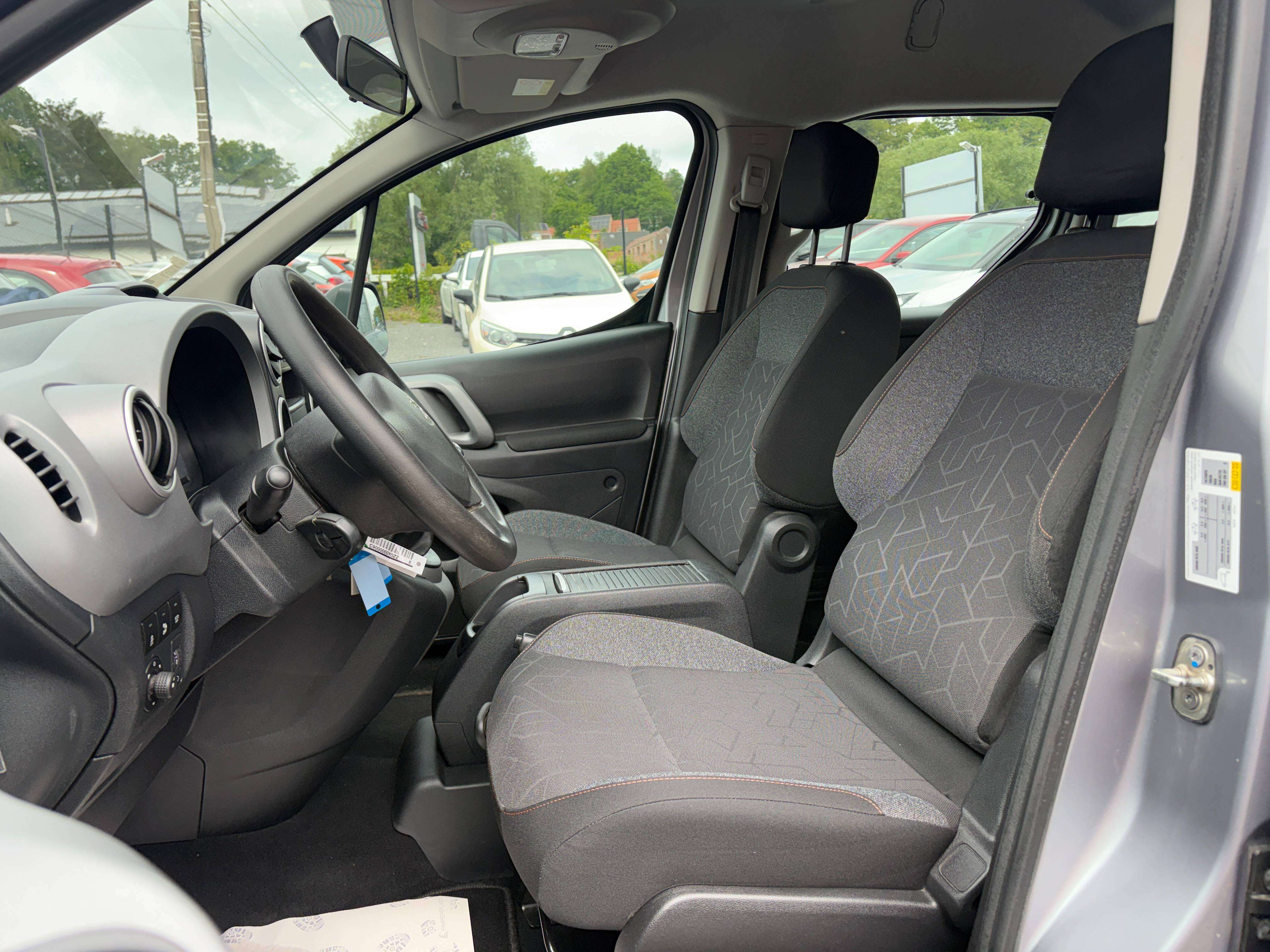 Peugeot Partner Tepee 1.2 Active - EU6 - GARANTIE 1AN -